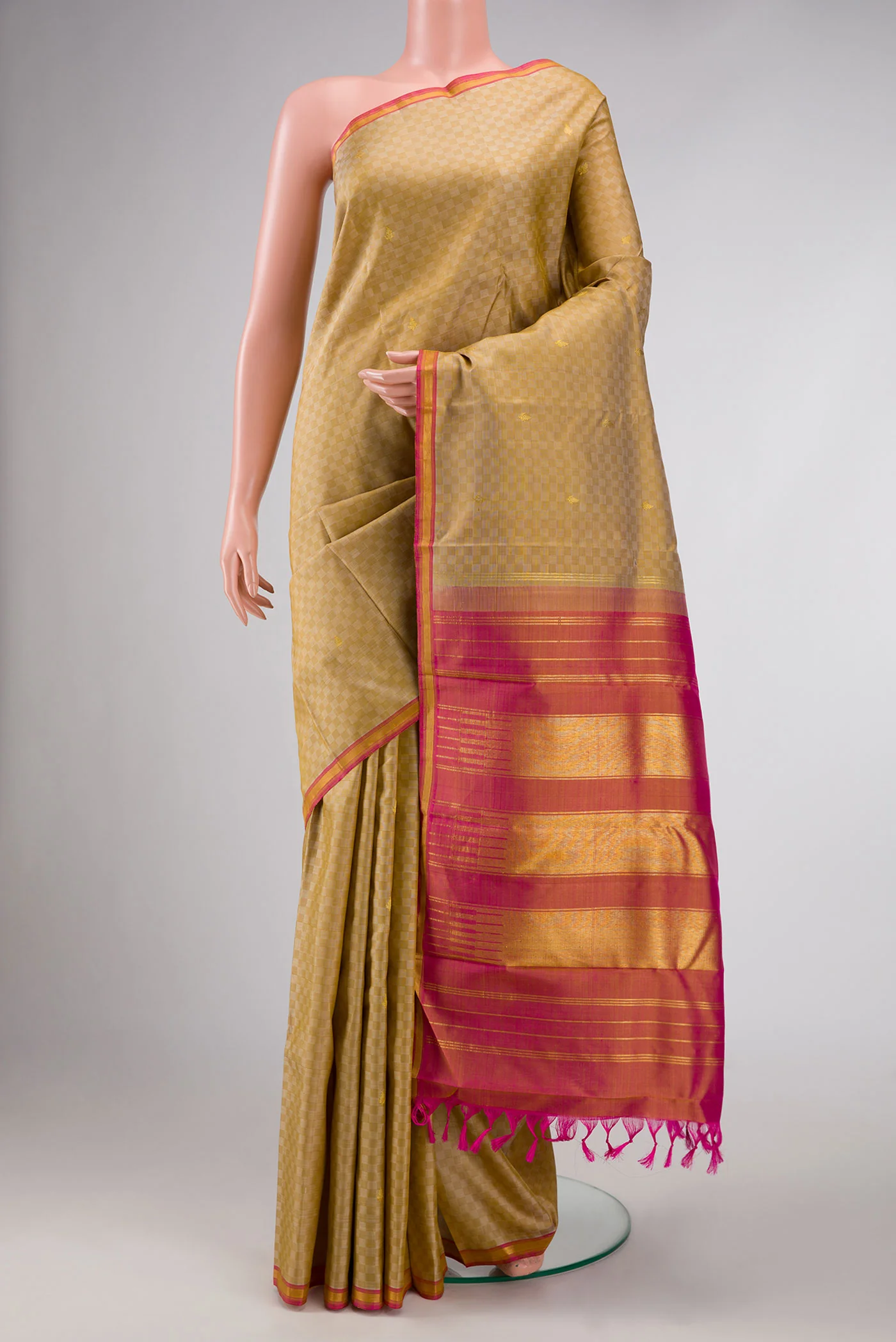 Beige Dual Tone Kanjivaram Silk Saree