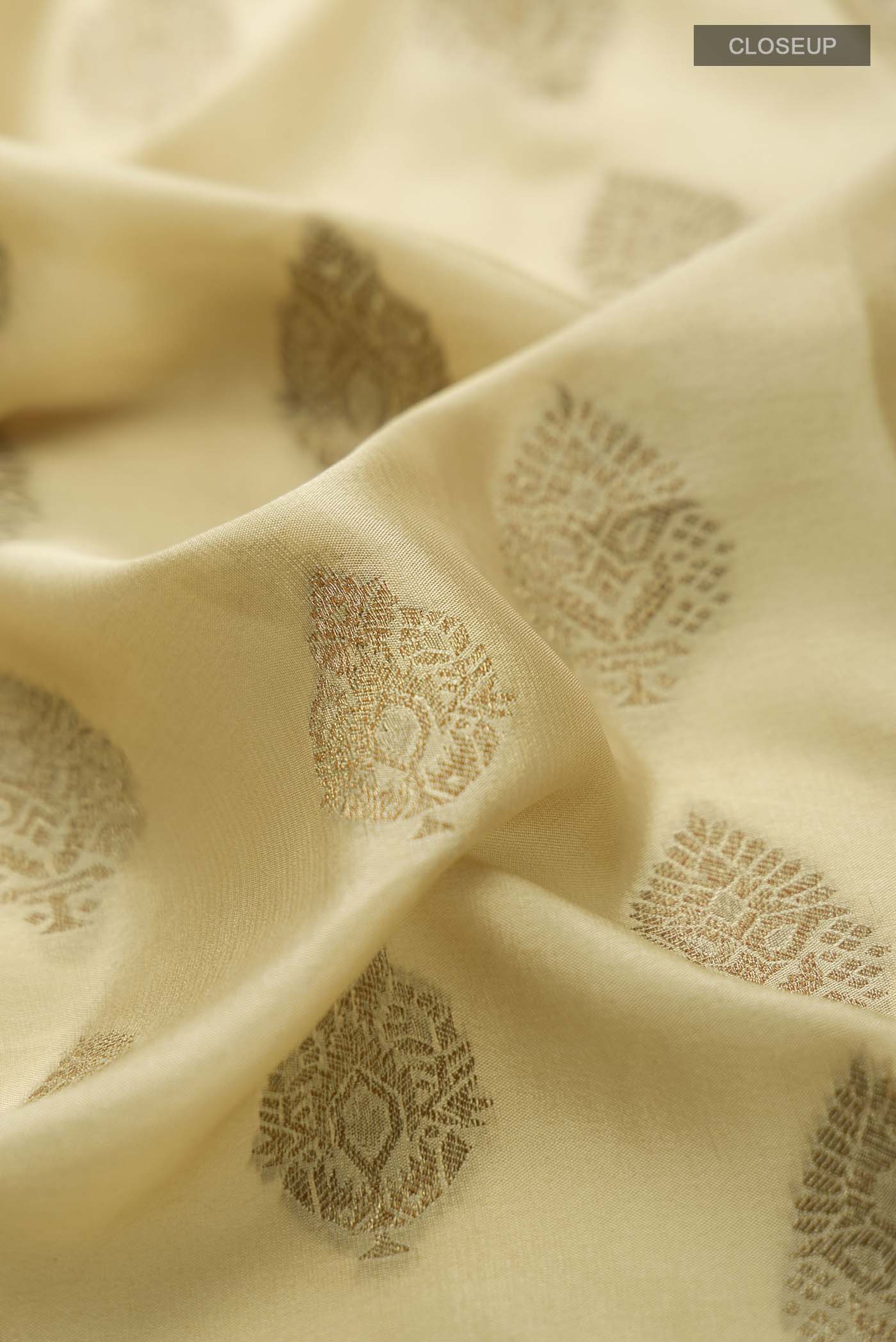 Beige Mysore Crepe Saree - Image 2