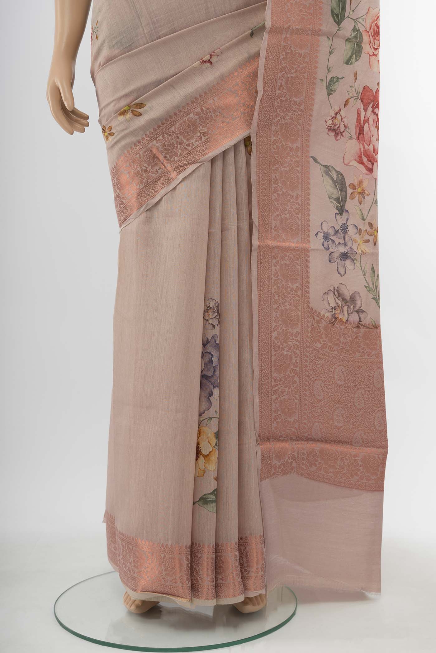 Beige Tussar Silk Saree - Image 3