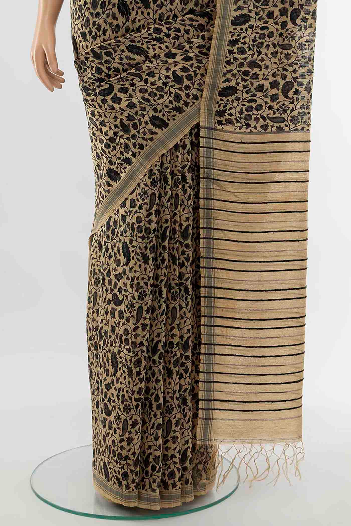 Beige Tussar Silk Saree - Image 3
