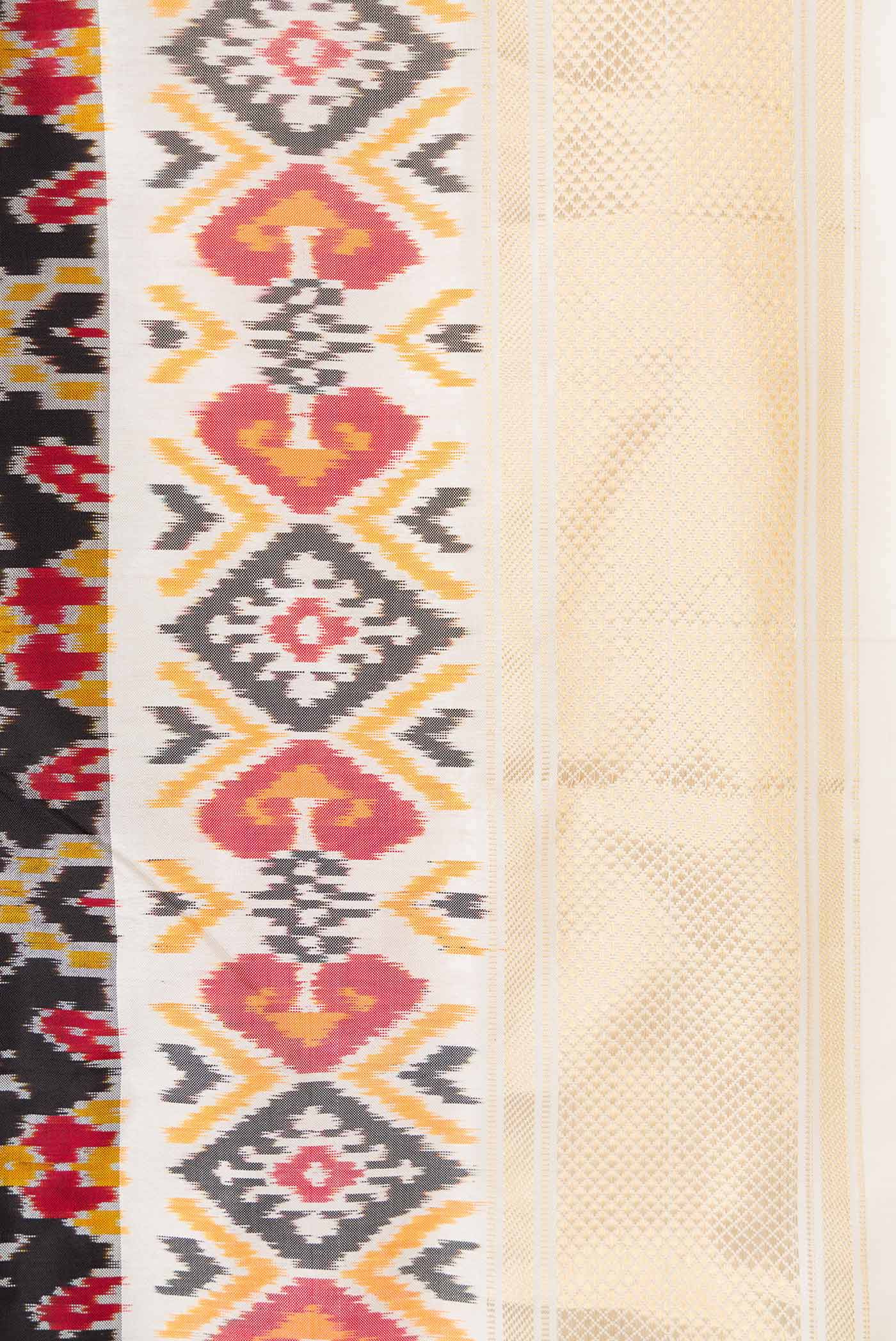 Black Dual Tone Double Ikat Saree - Image 3