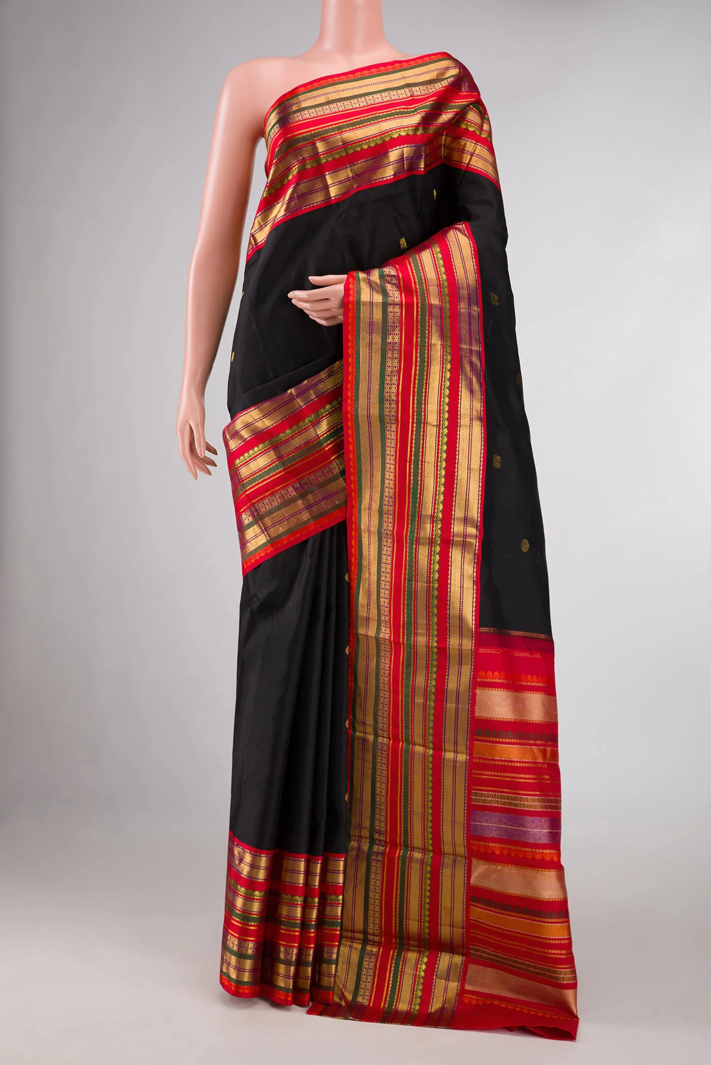 Black Dual Tone Kanjivaram Silk Saree