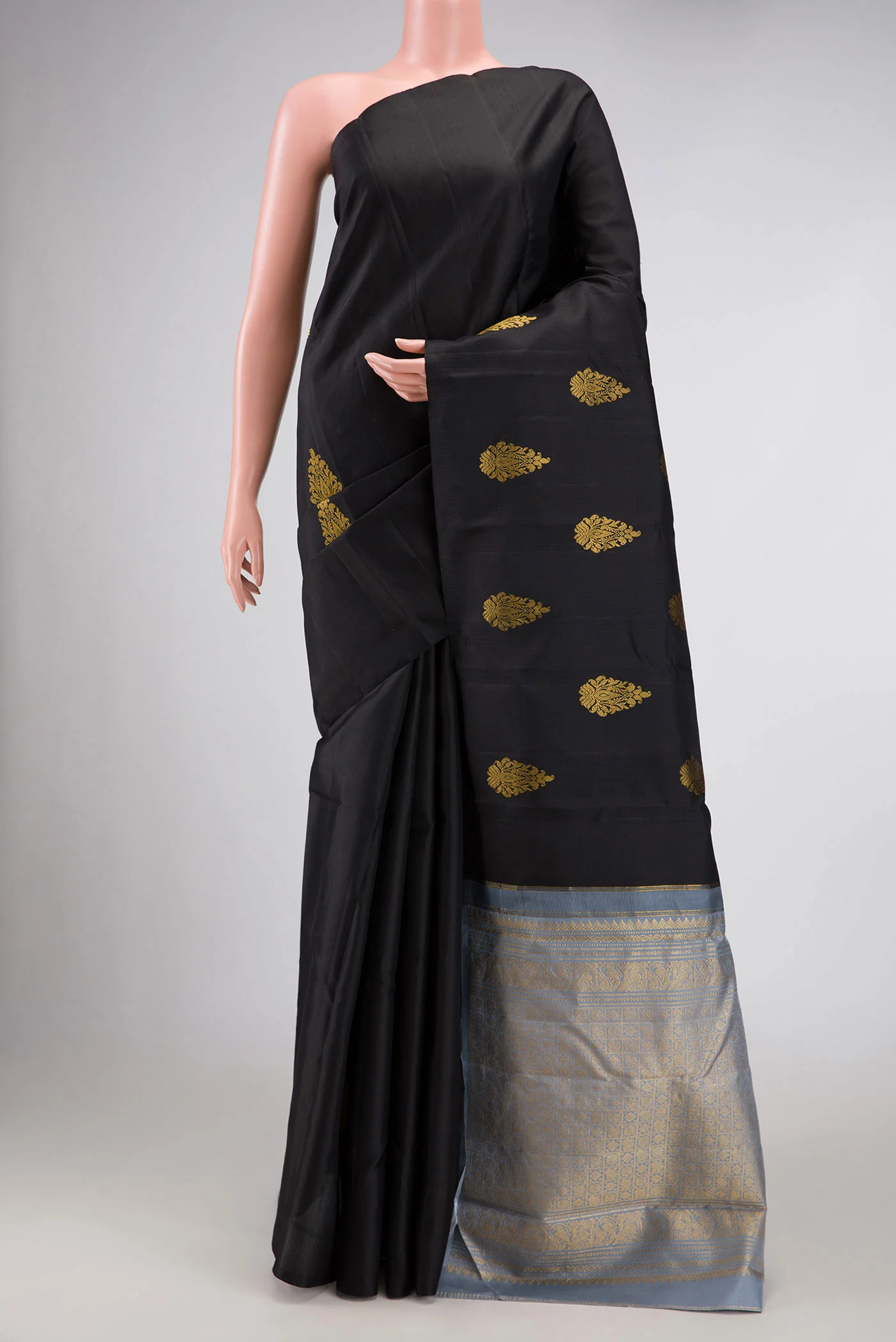 Black Dual Tone Kanchipuram Silk Saree