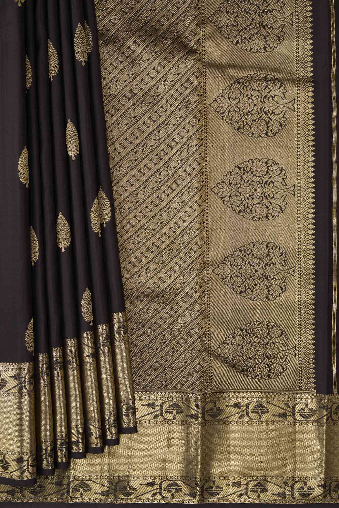 Black Kanchipuram Silk Saree - Image 4