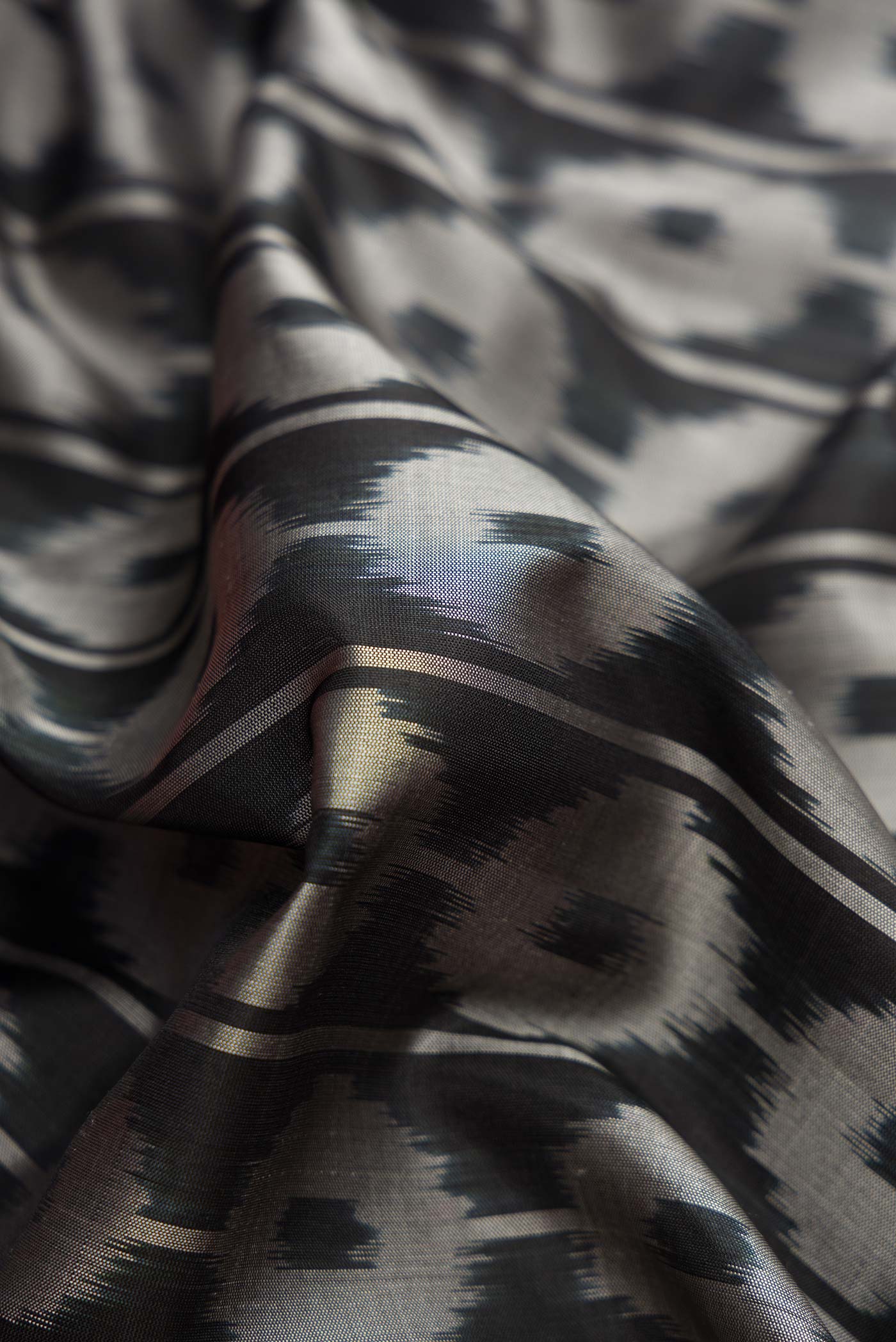 Black Soft Silk Saree - Image 2
