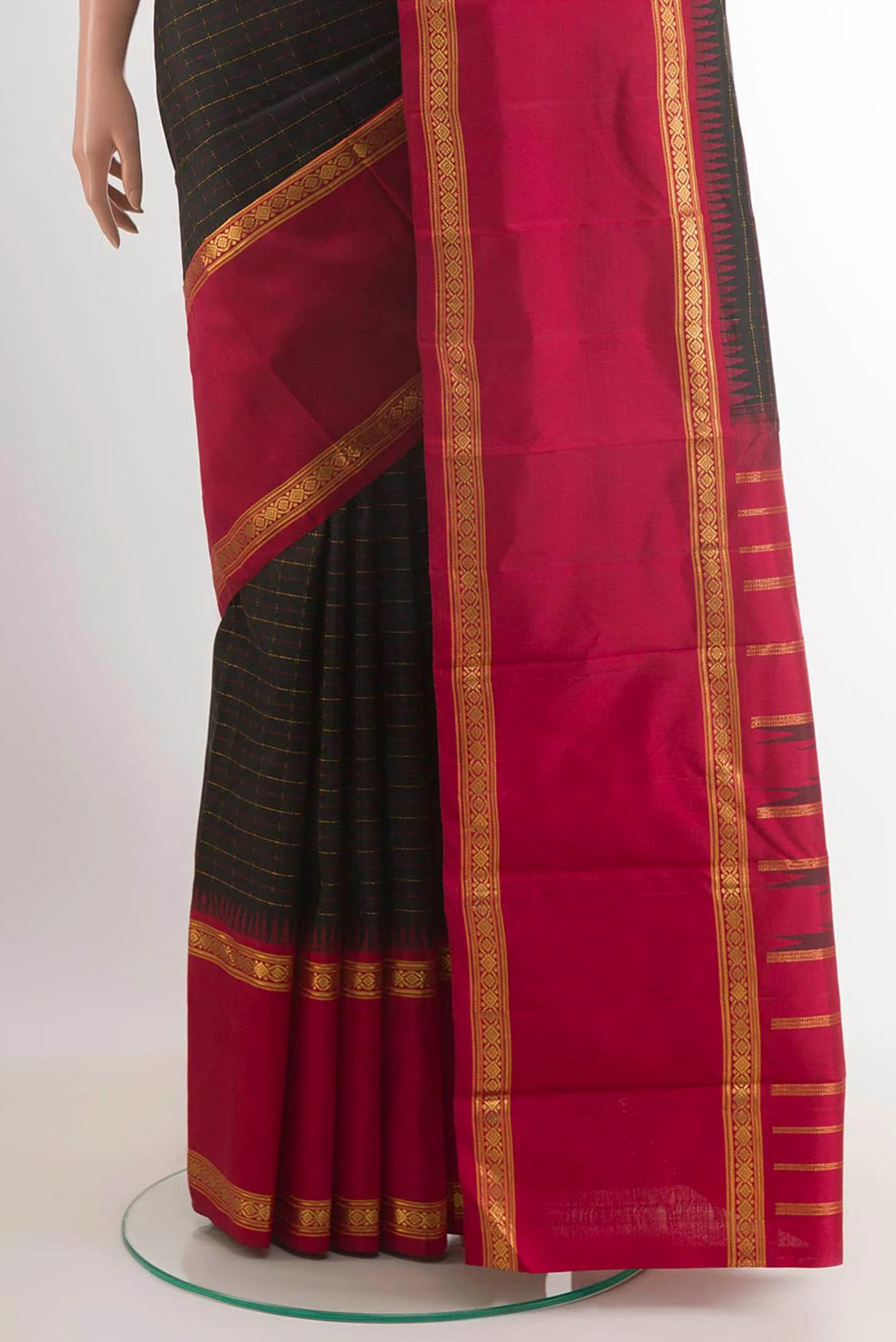 Black Kanjivaram Silk Saree - Image 3