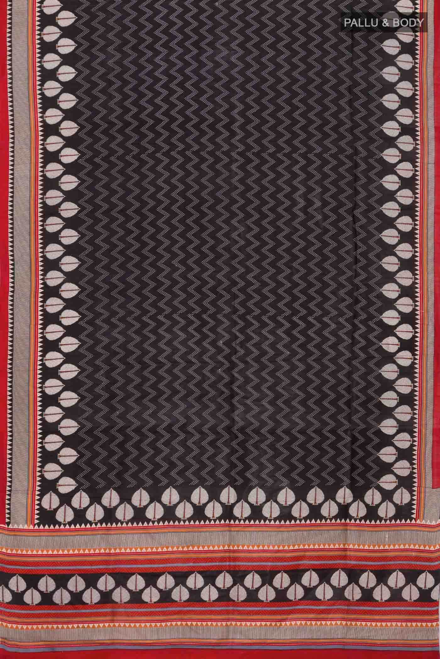 Black Printed Silk Saree - Image 2