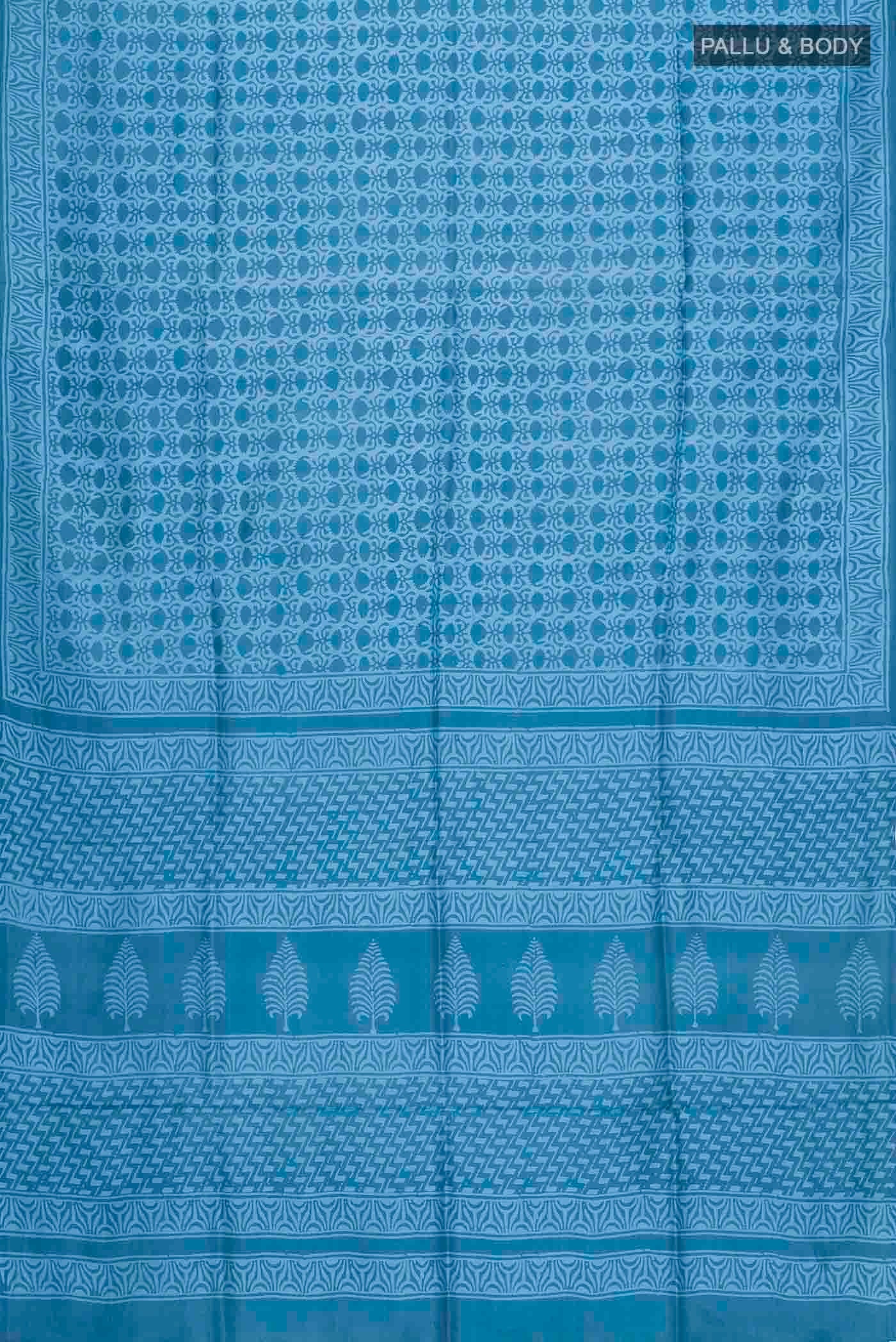 Blue Printed Silk Saree - Image 5