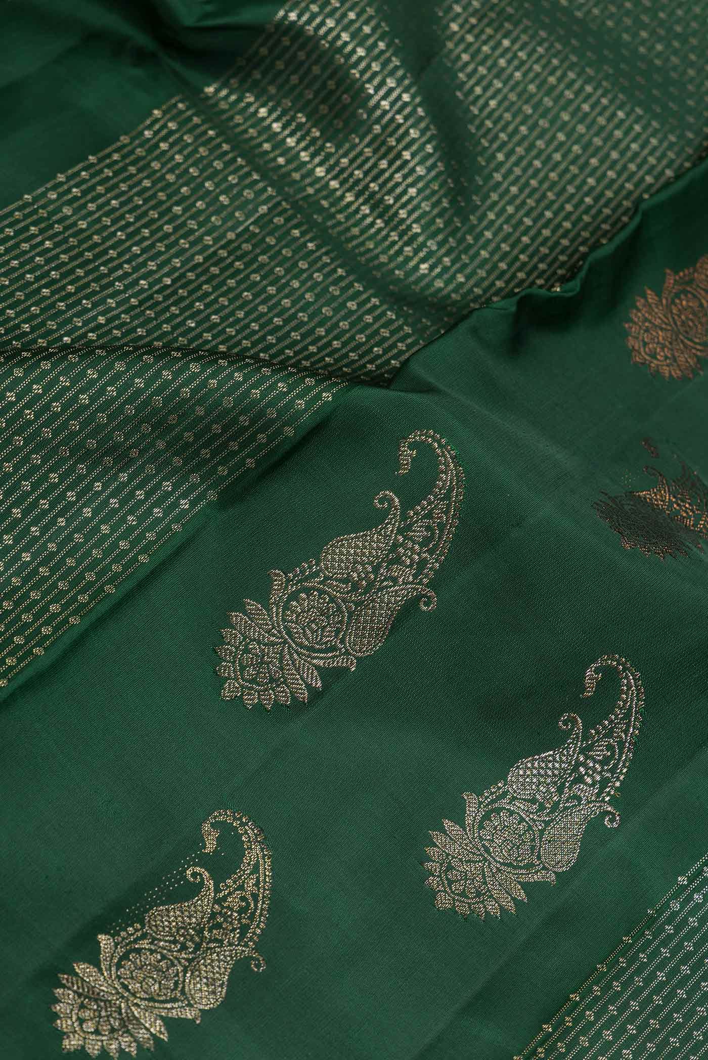 Bottle Green Dual Tone Kanchipuram Saree - Image 2
