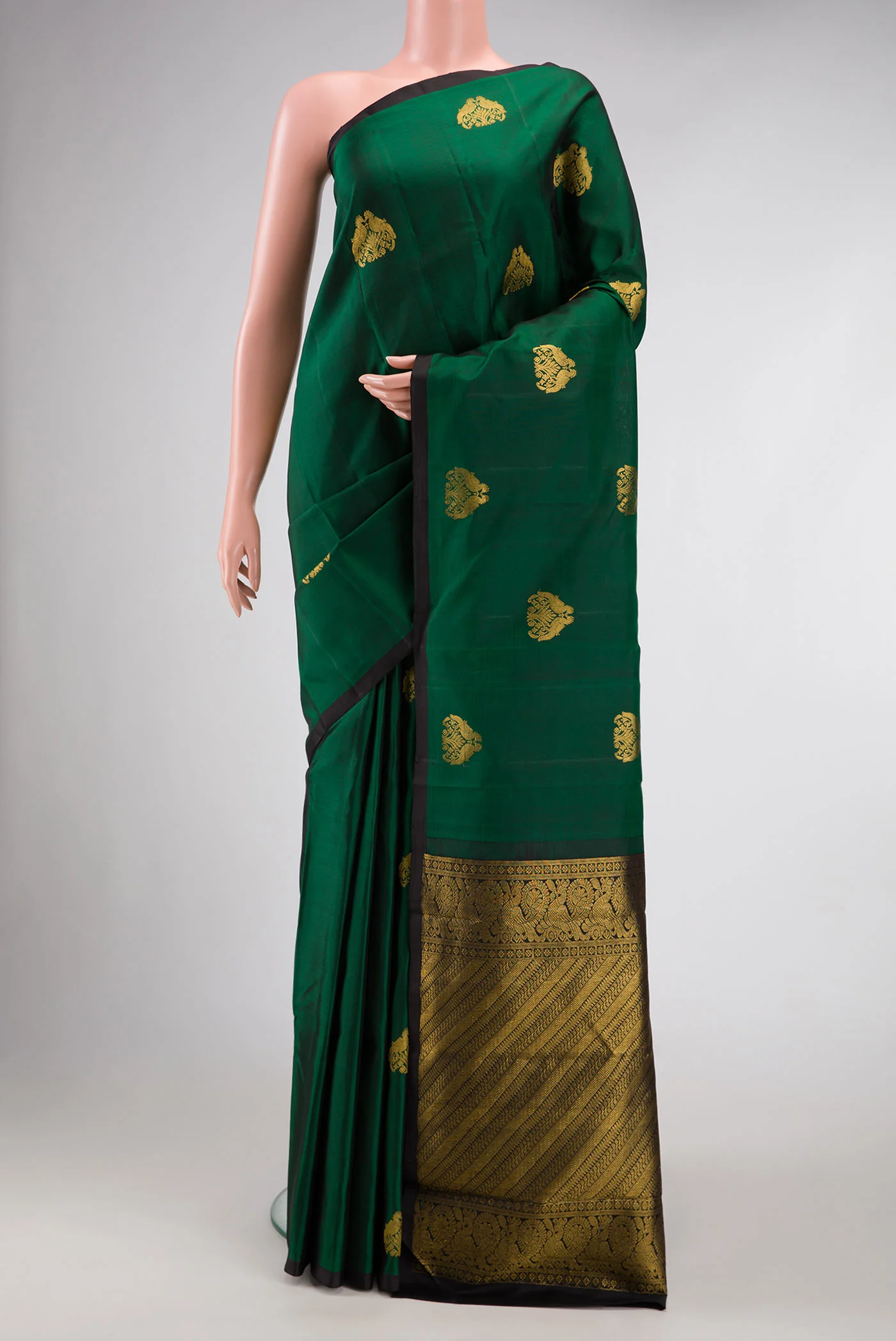 Bottle Green Kanchipuram Silk Saree