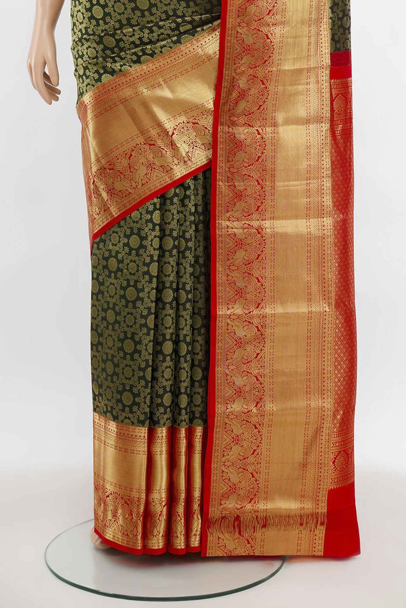 Bottle Green Kanchipuram Silk Saree - Image 3