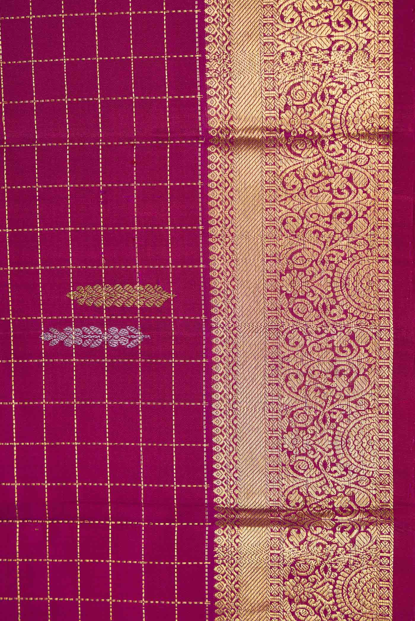 Magenta Kanchipuram Silk Saree - Image 3