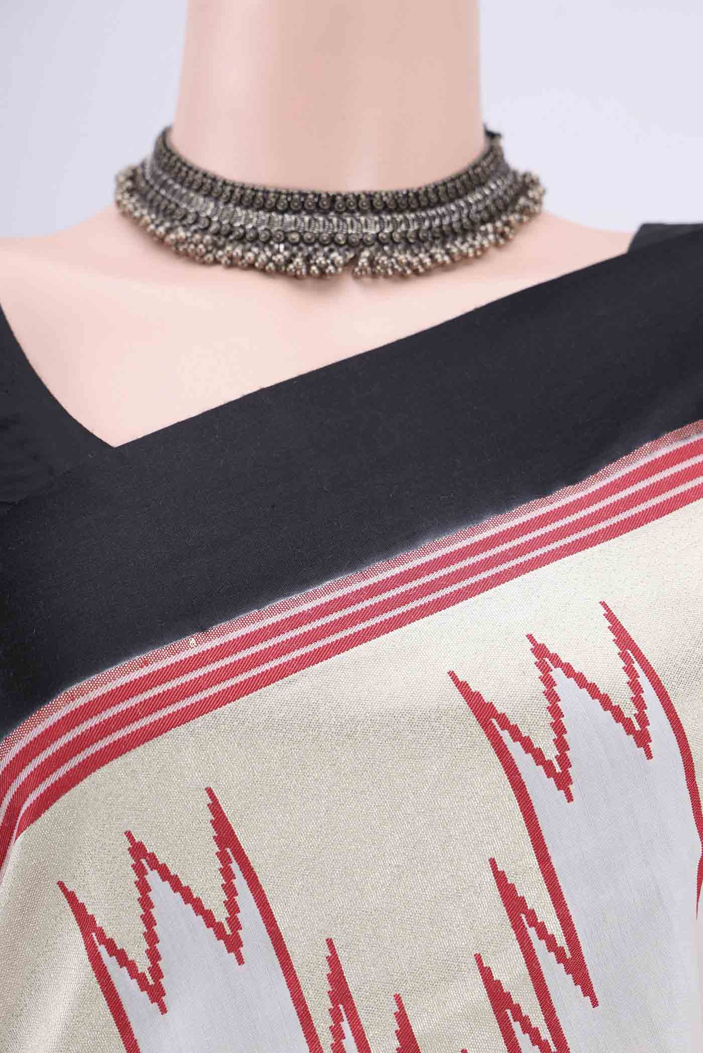 Cream Banarasi Silk Saree - Image 2