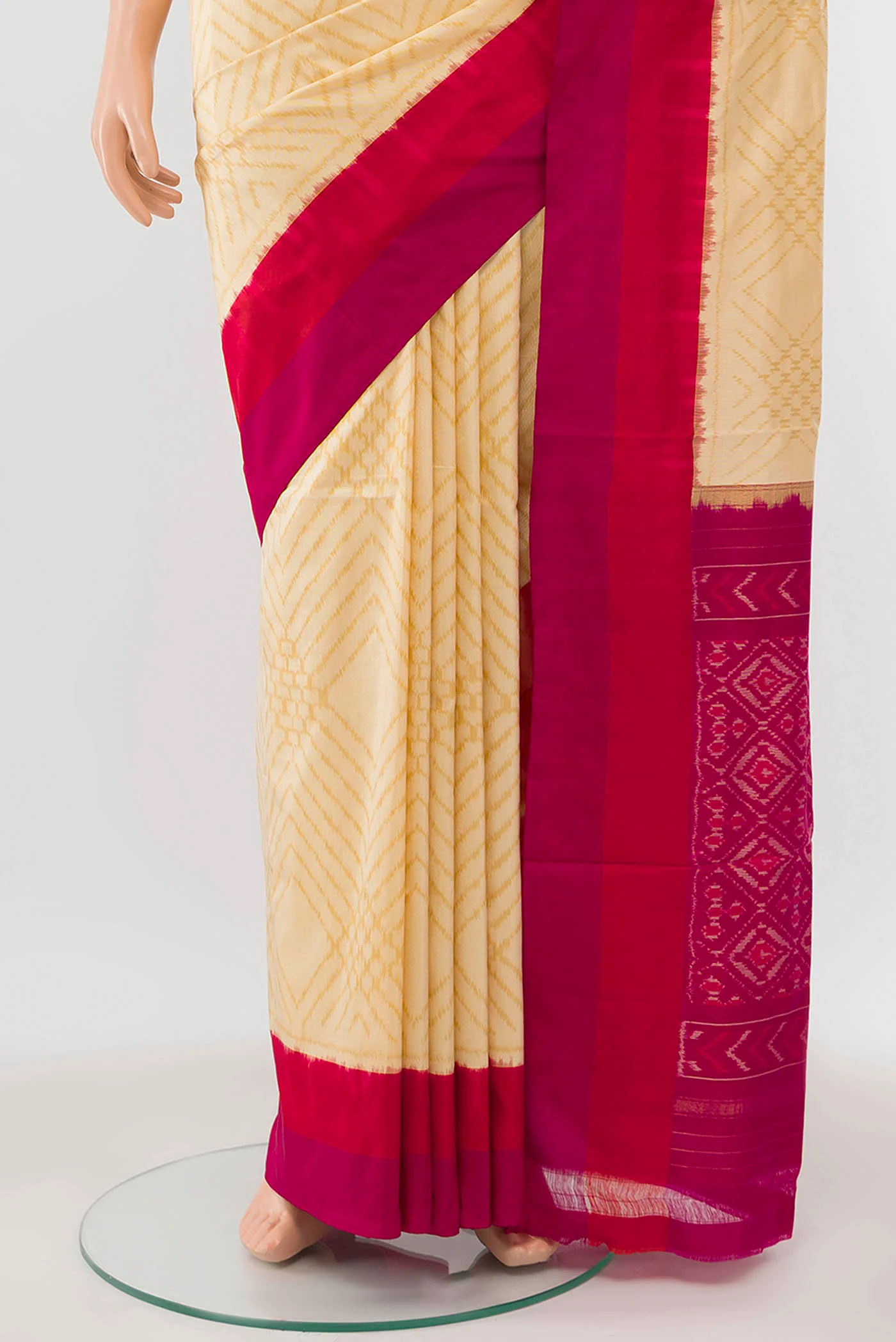 Cream Pochampally Silk Saree - Image 3