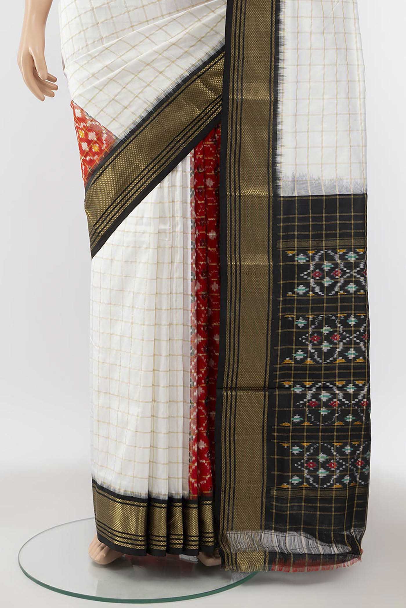 Multi Color Pochampally Silk Saree - Image 3