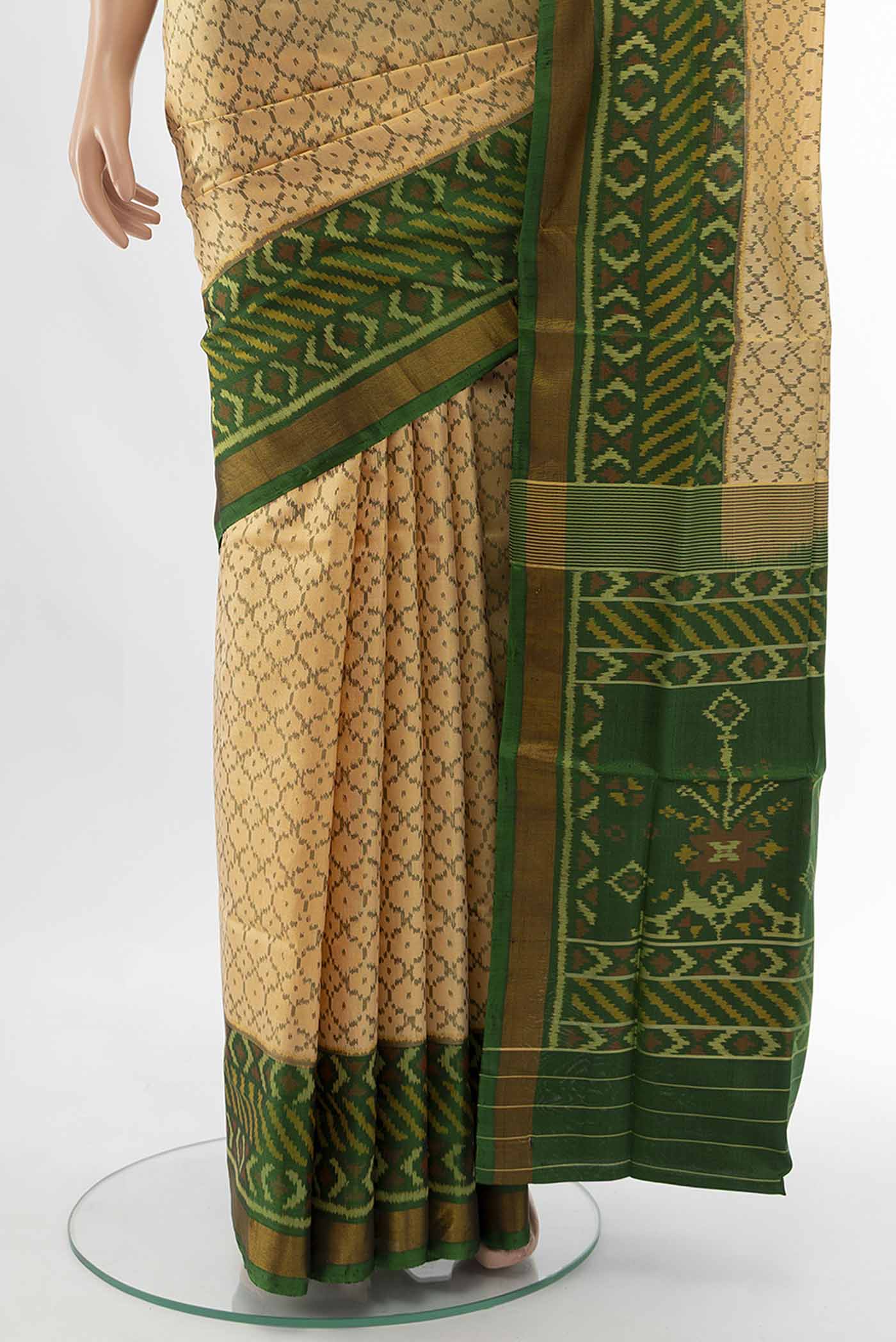 Sandal Rajkot Patola Silk Saree - Image 3