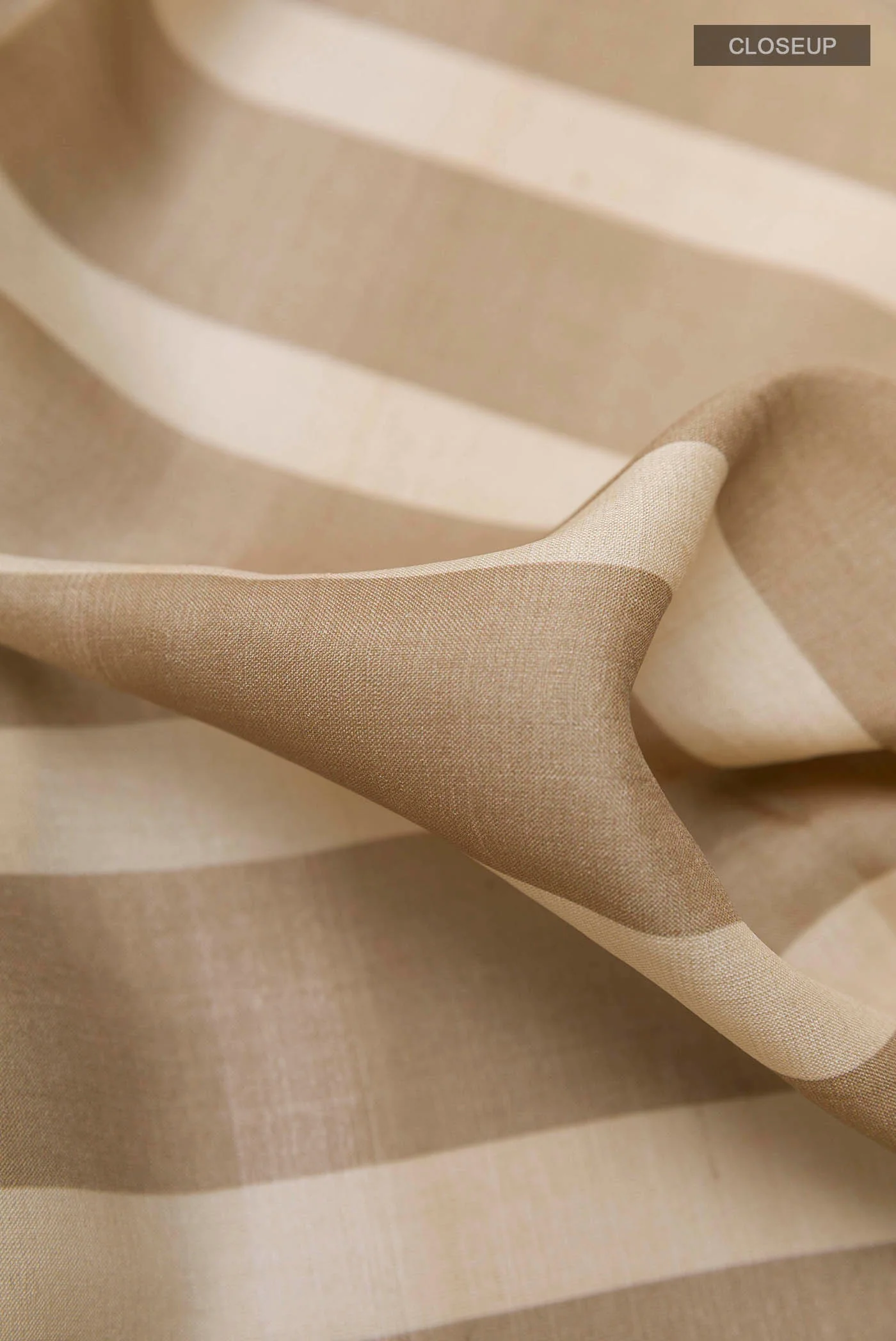 Cream Tussar Saree - Image 2
