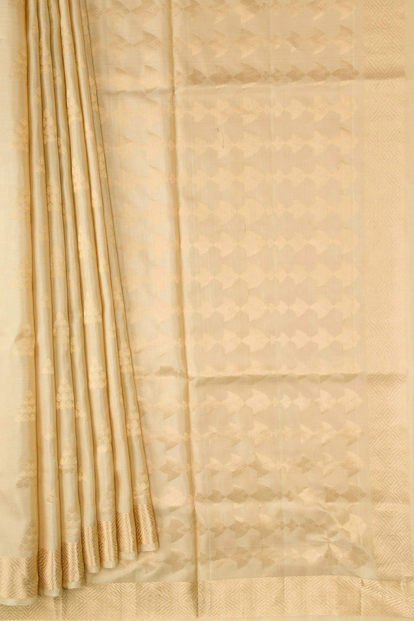 Dark Beige Dual Tone Soft Silk Saree - Image 4