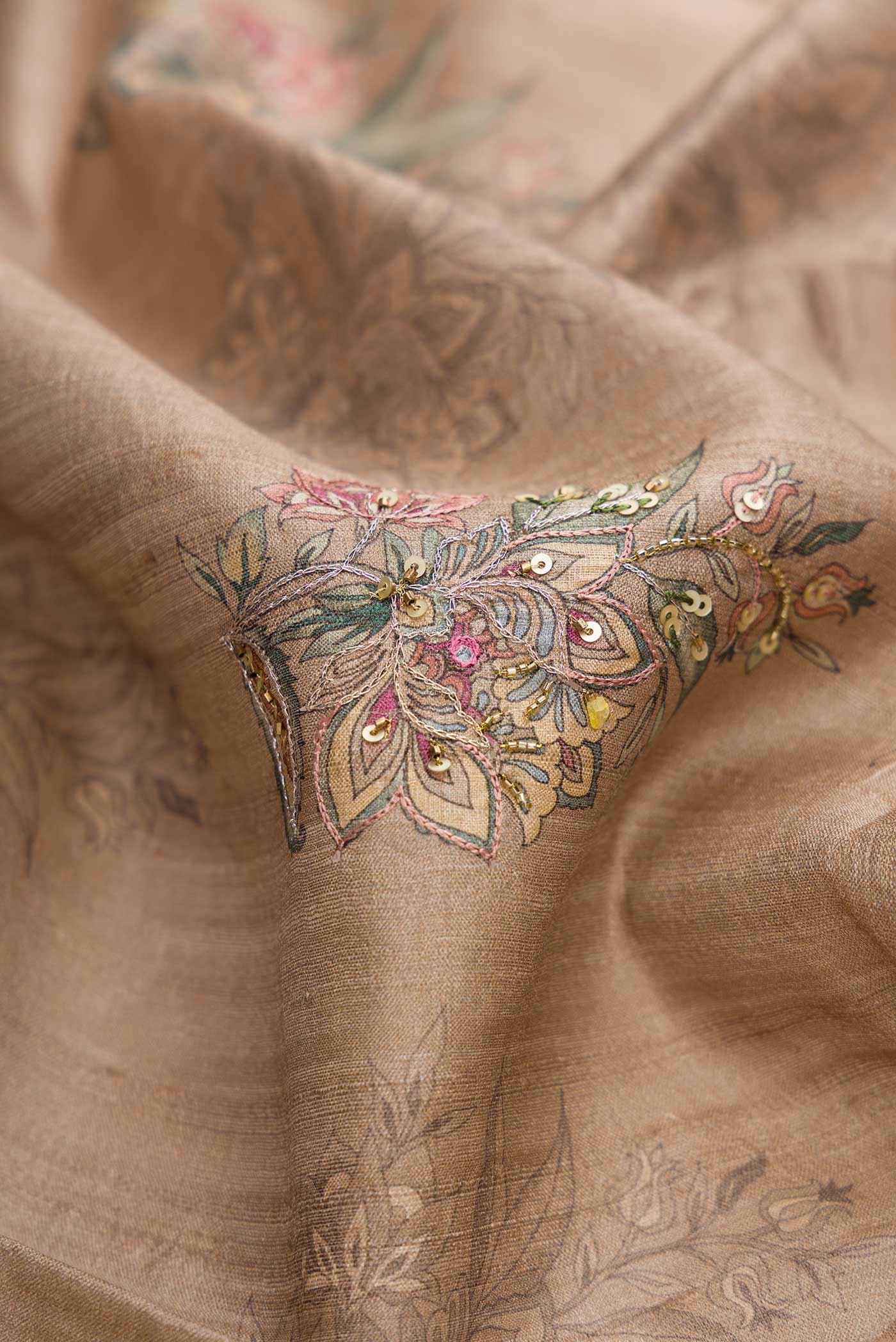 Dark Beige Dual Tone Tussar Silk Saree - Image 2