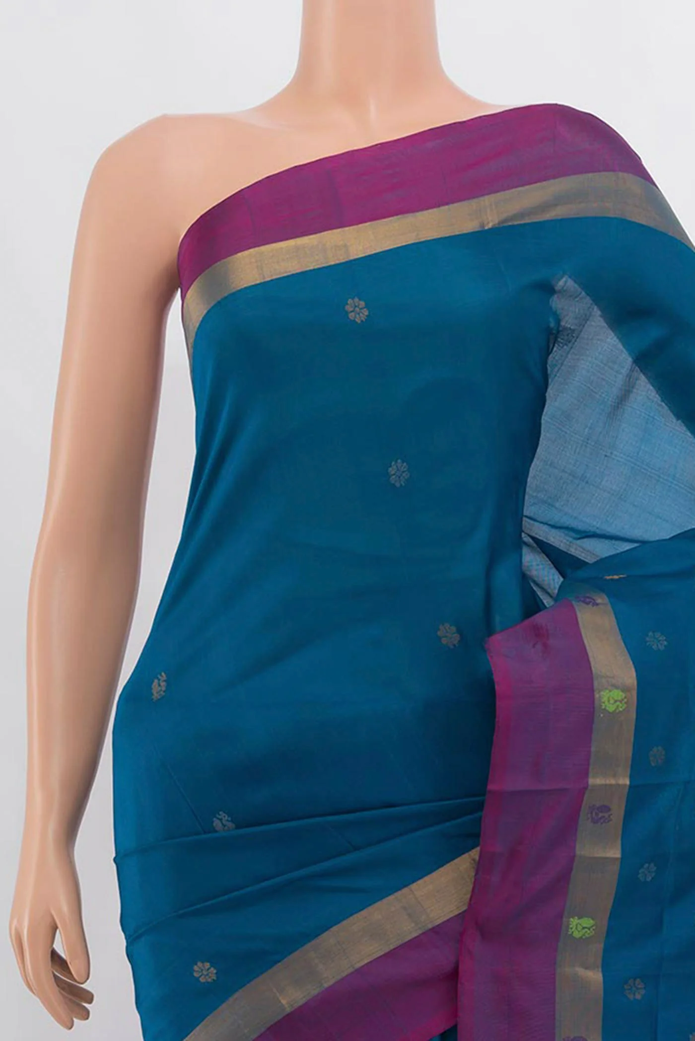Blue Uppada Silk Saree - Image 2
