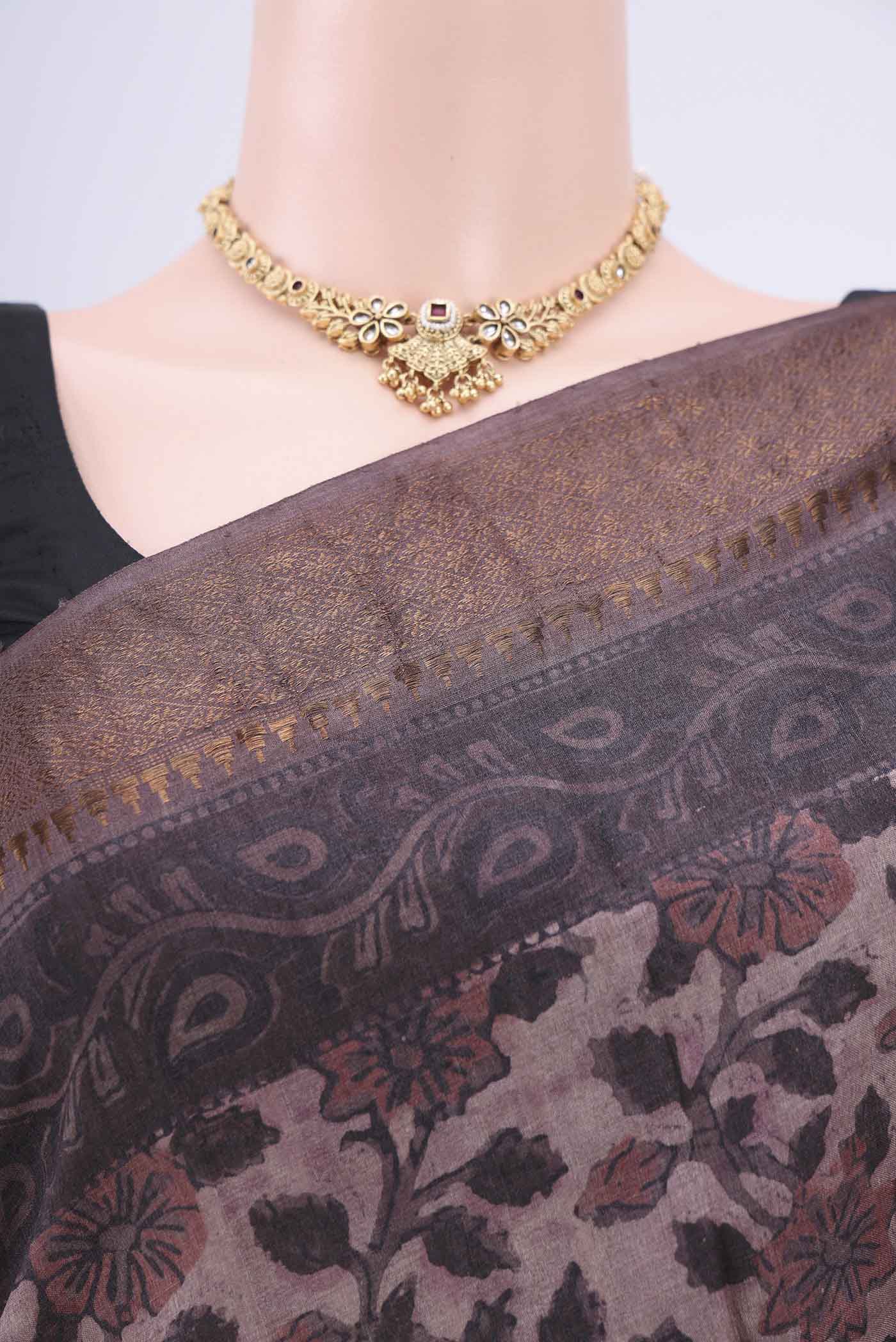 Dark Mauve Tussar Silk Saree - Image 2