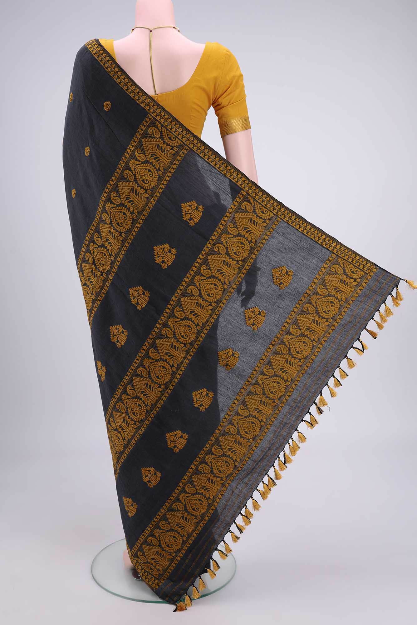 Davys Grey Assam Cotton Saree - Image 3