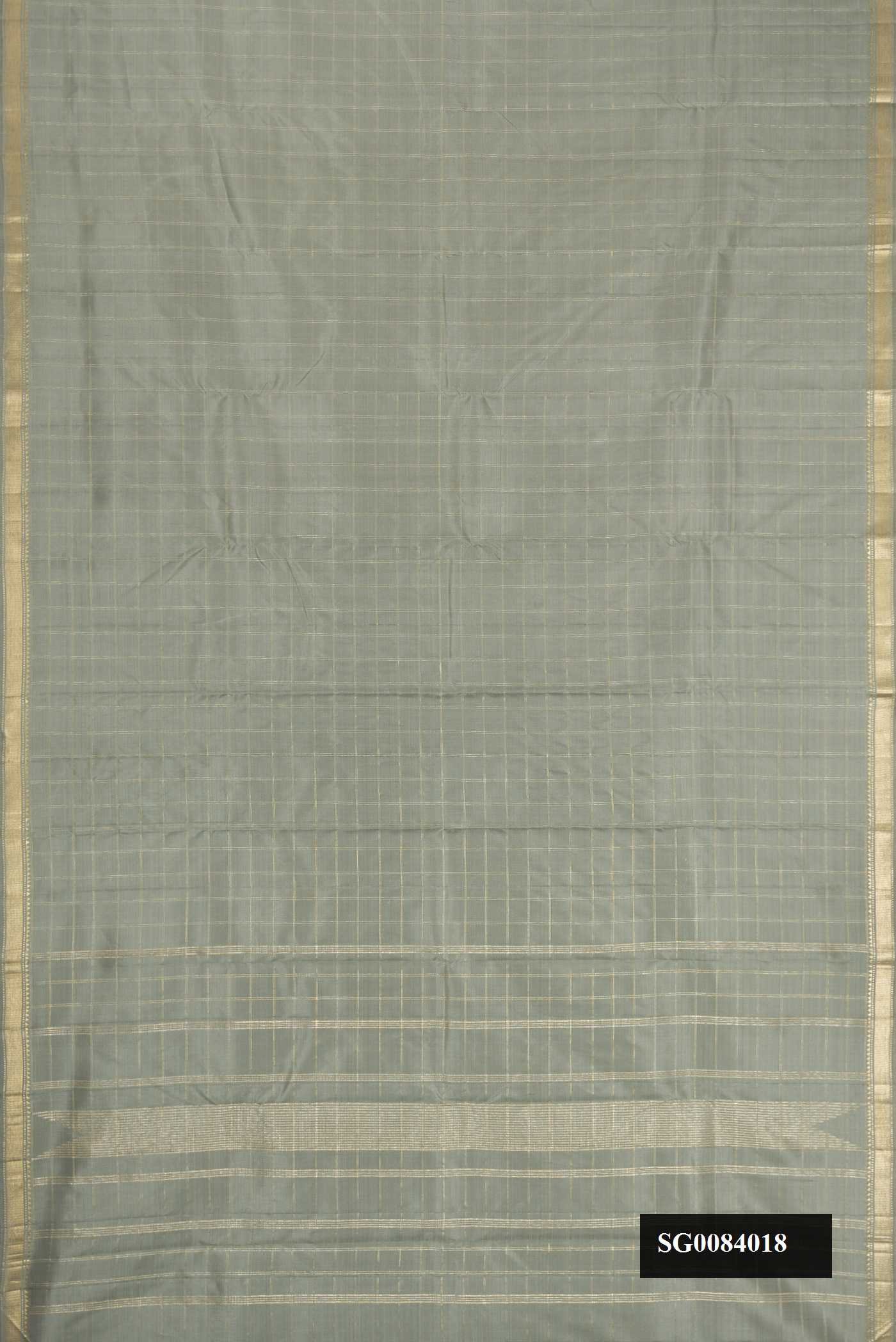 Davys Grey Dual Tone Kanchipuram Silk Saree