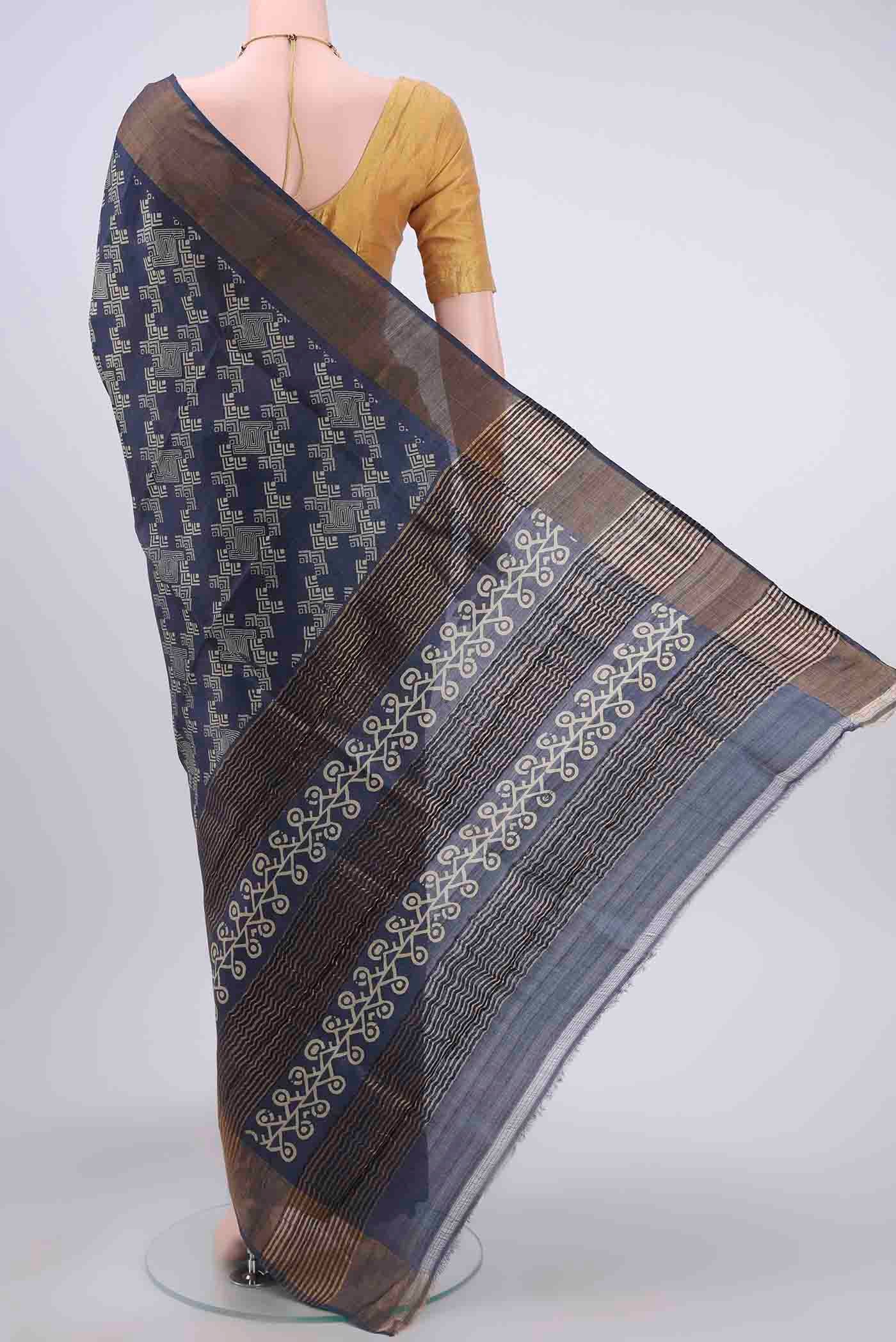 Davys Grey Dual Tone Tussar Silk Saree - Image 3