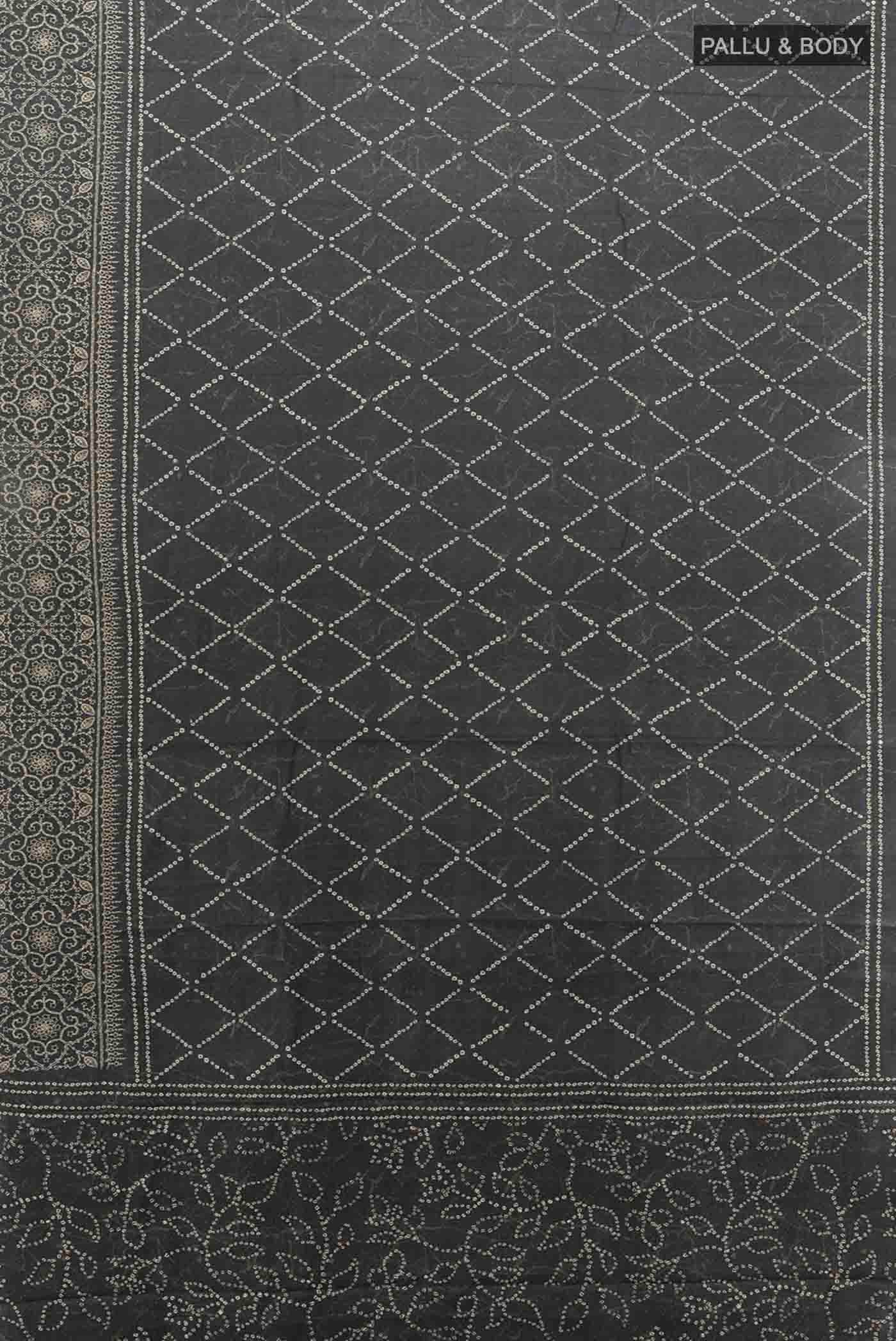 Davys Grey Tussar Silk Saree - Image 5