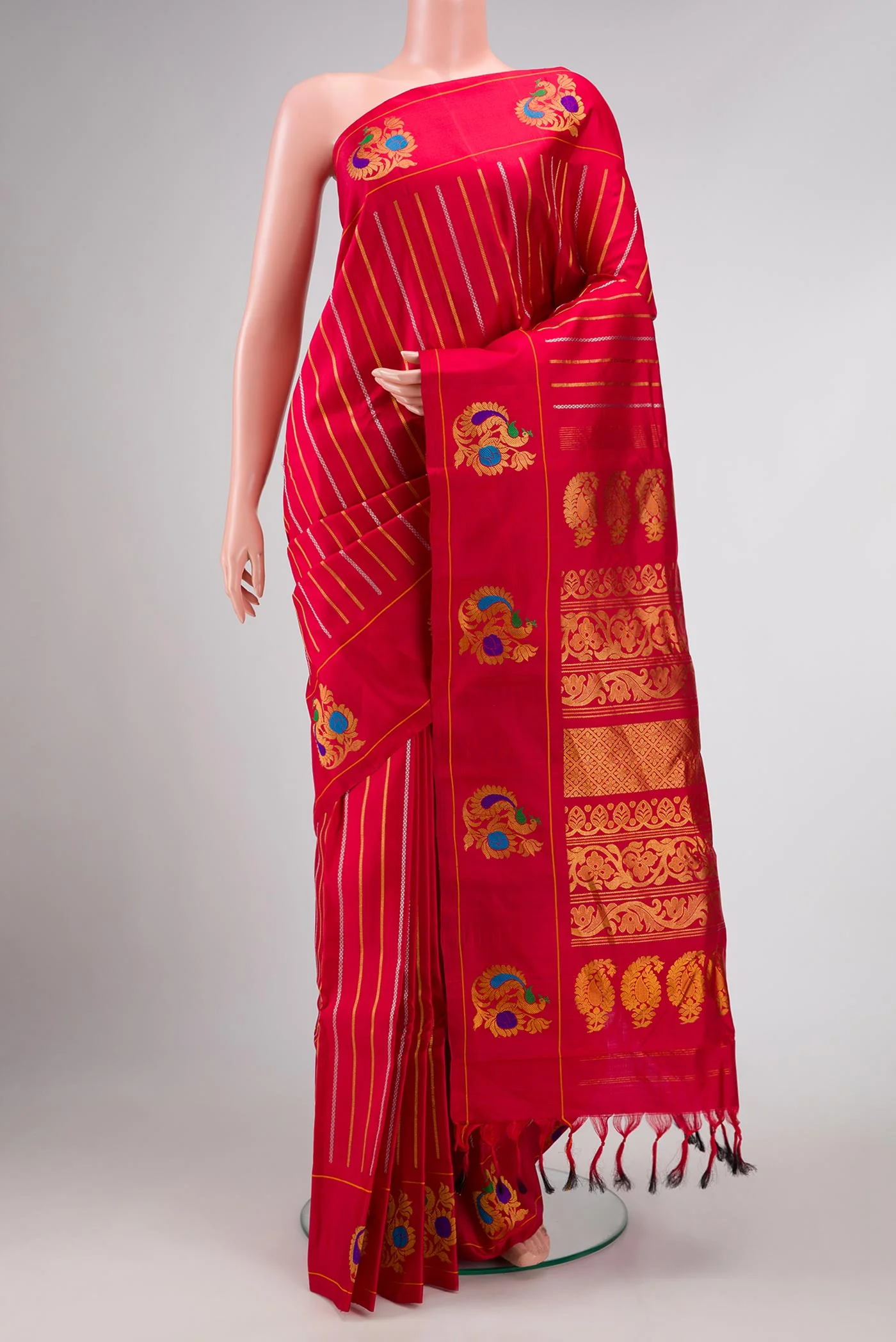 Deep Red Dual Tone Gadwal Silk Saree