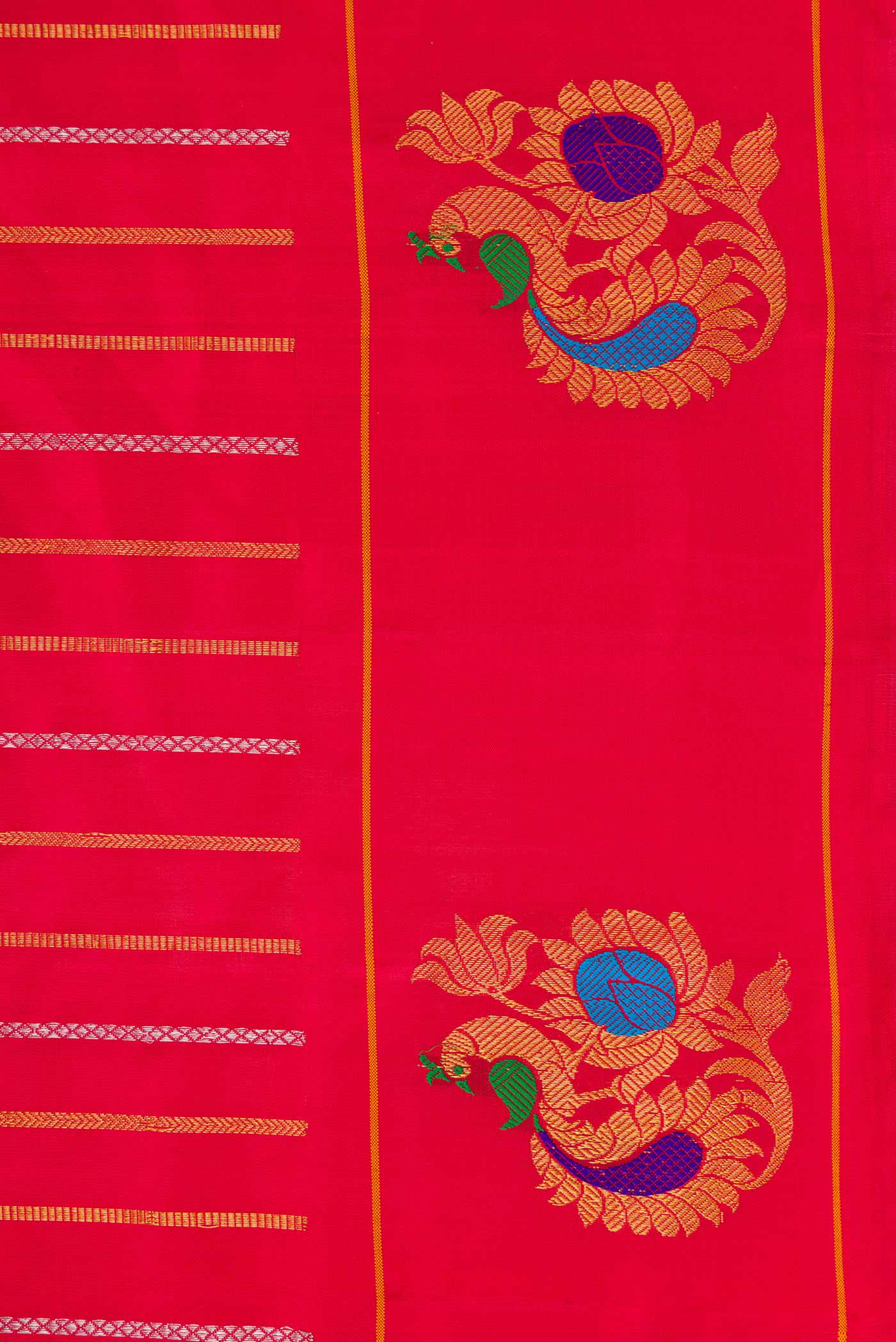 Deep Red Dual Tone Gadwal Silk Saree - Image 3