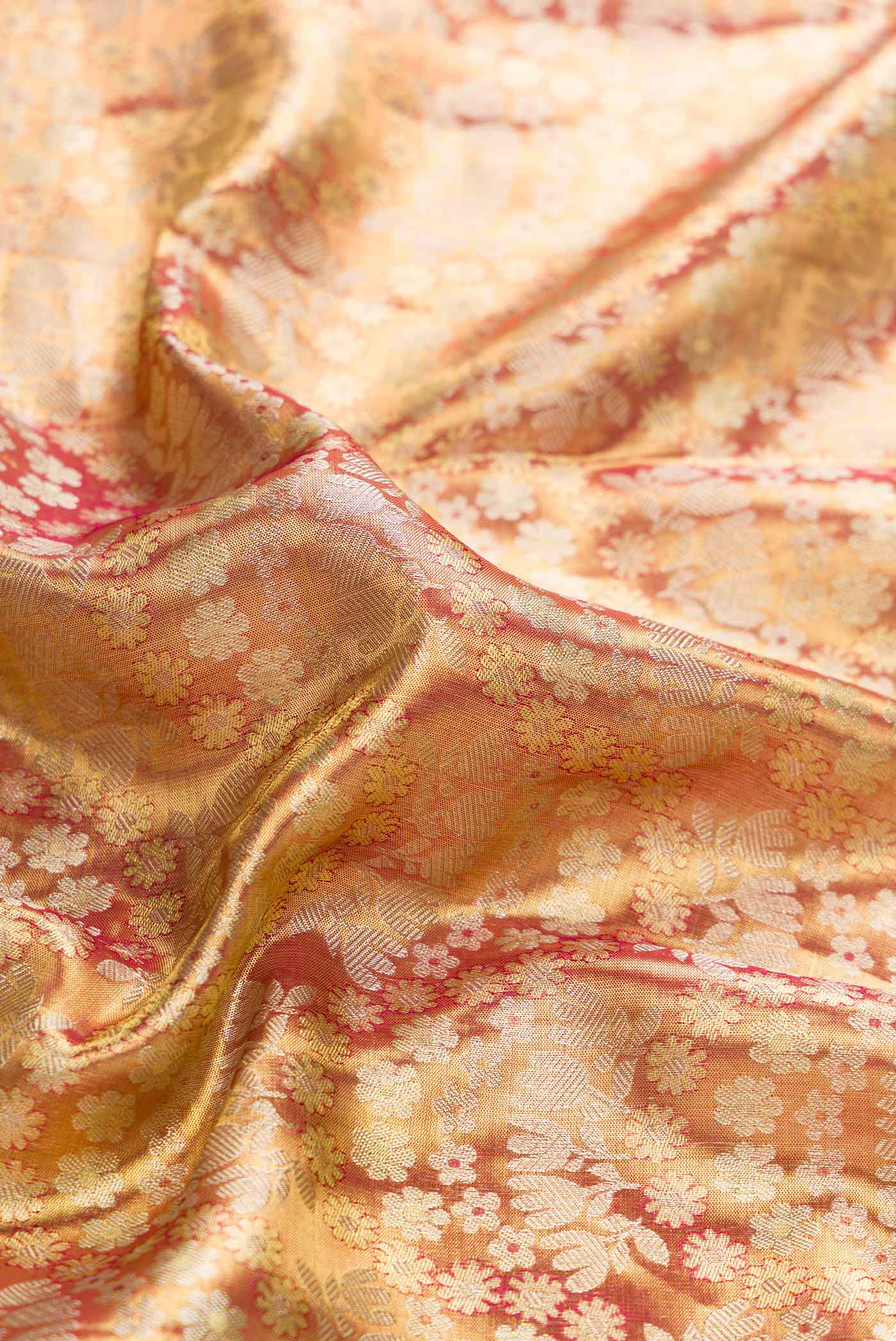 Gold Dual Tone Kanjivaram Tissue Silk Saree - Image 2