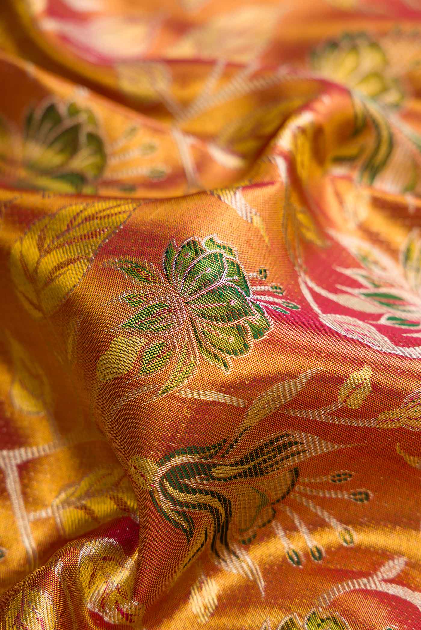 Gold with Pink Color Kanchipuram Tissue Silk Saree - Image 2