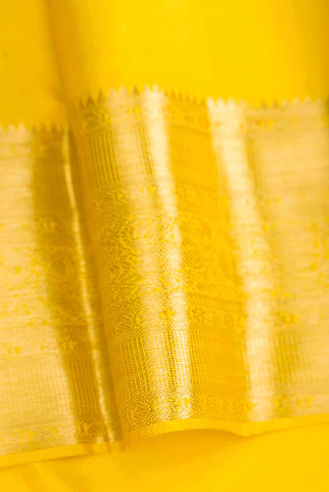 Pure Silk Pure Zari Golden Peach Dual Tone Kanjivaram Saree - Image 6