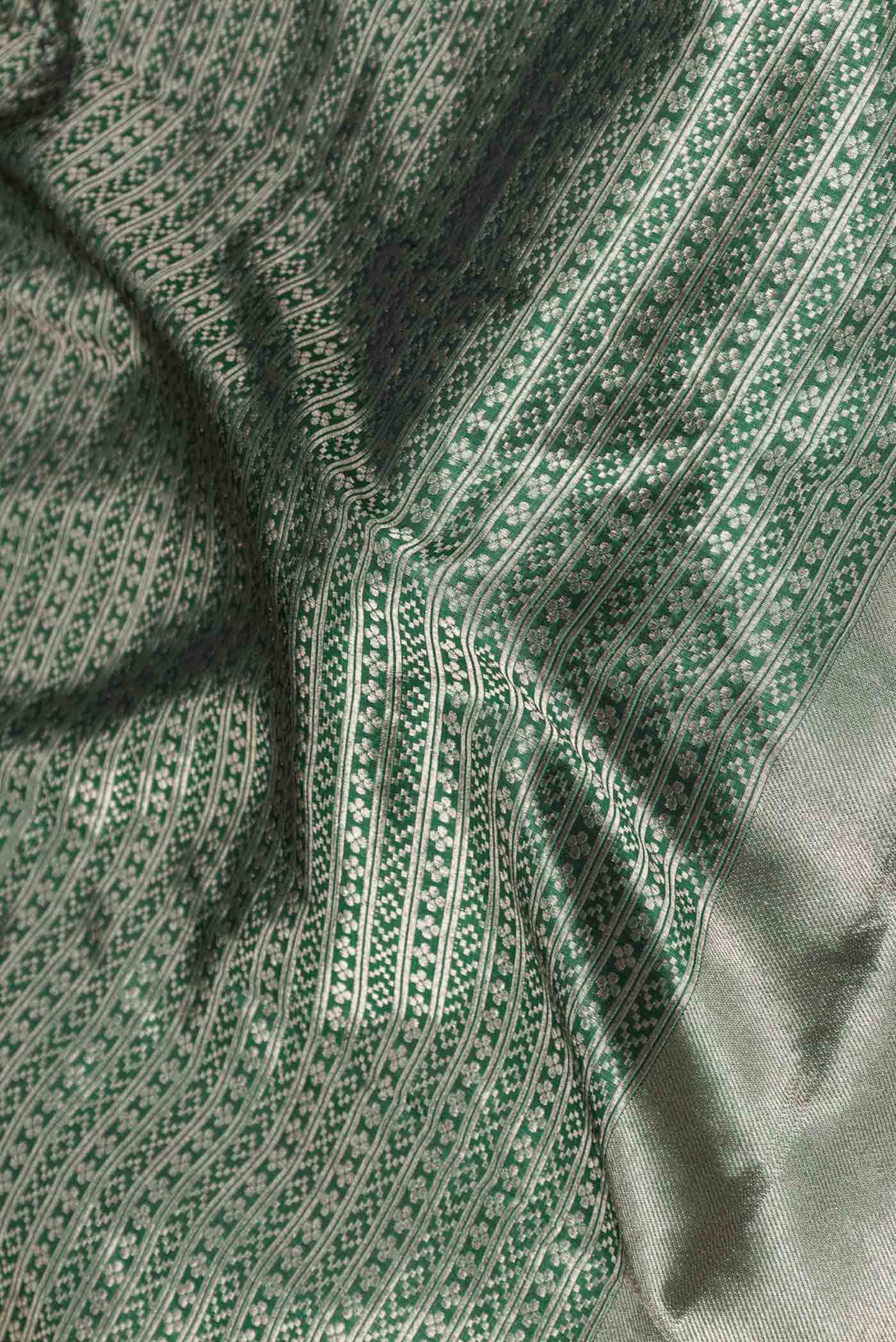 Green Dual Tone Banarasi Saree - Image 2