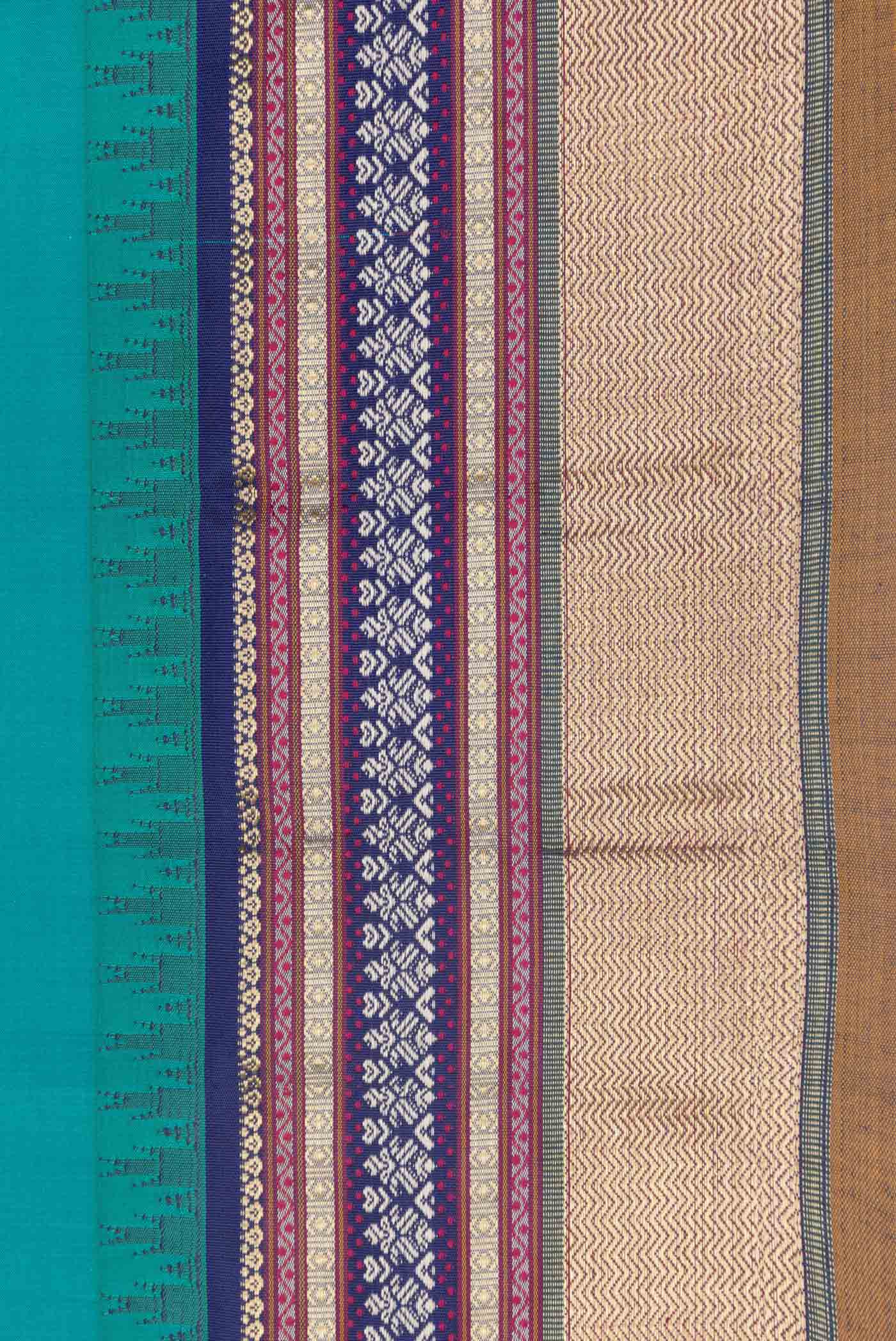 Green Dual Tone Kanjivaram Saree - Image 3