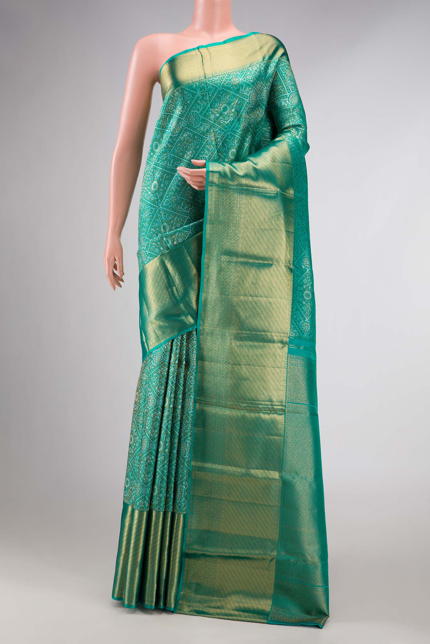 Green Dual Tone Kanchipuram Silk Saree