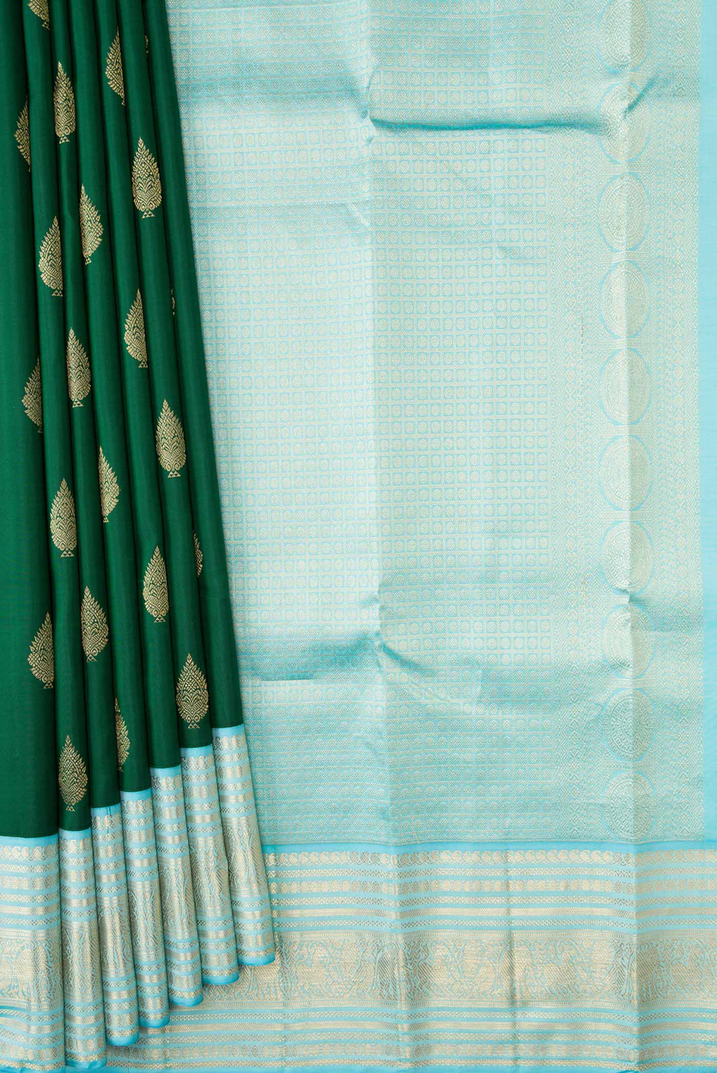 Green Dual Tone Kanchipuram Silk Saree - Image 4
