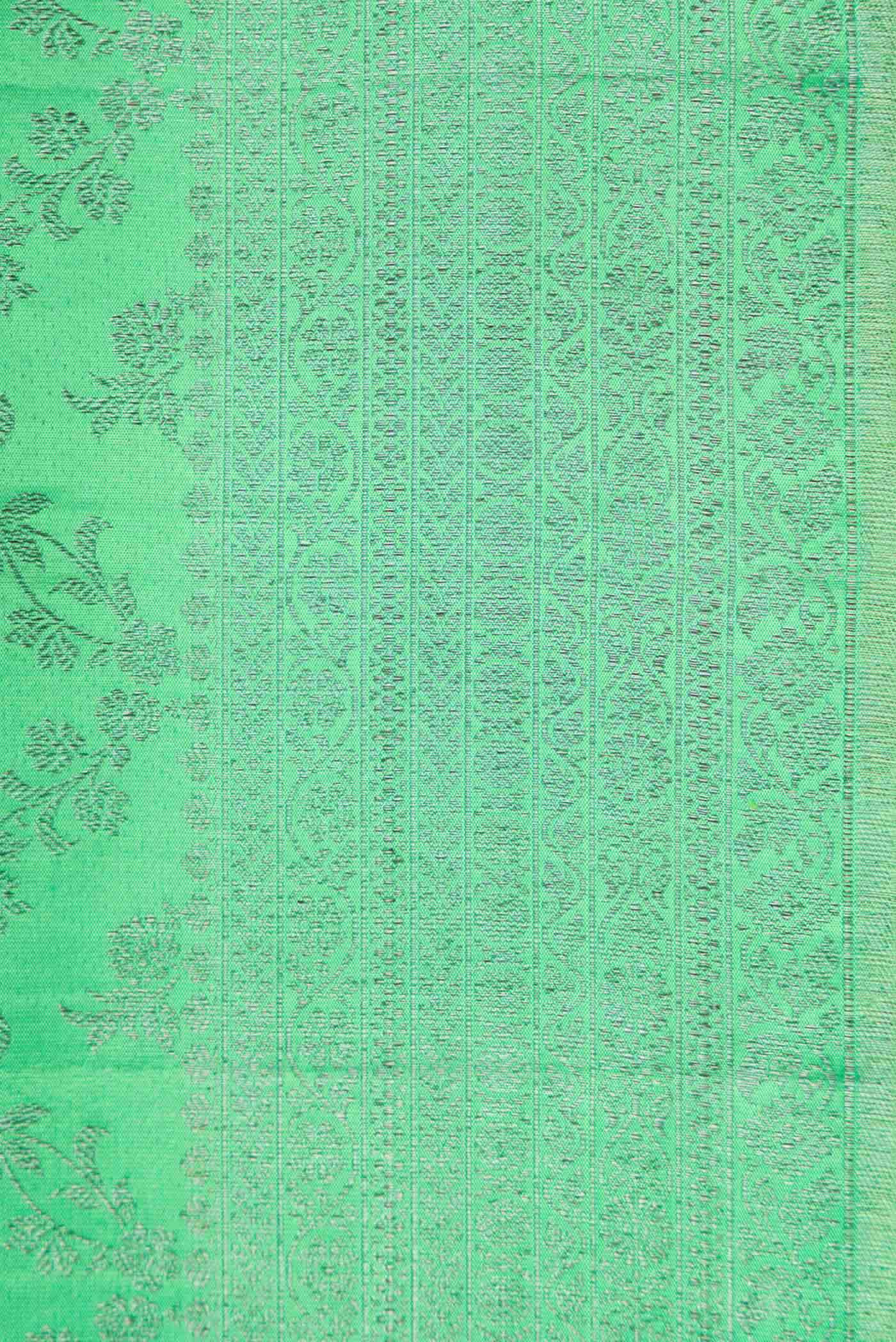 Green Dual Tone Kanjivaram Silk Saree - Image 3