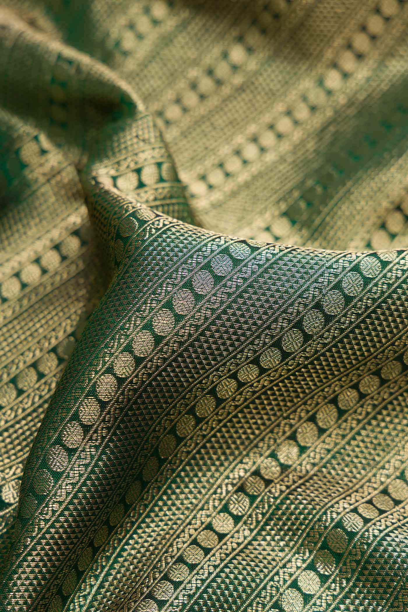 Green Kanjivaram Silk Saree - Image 2