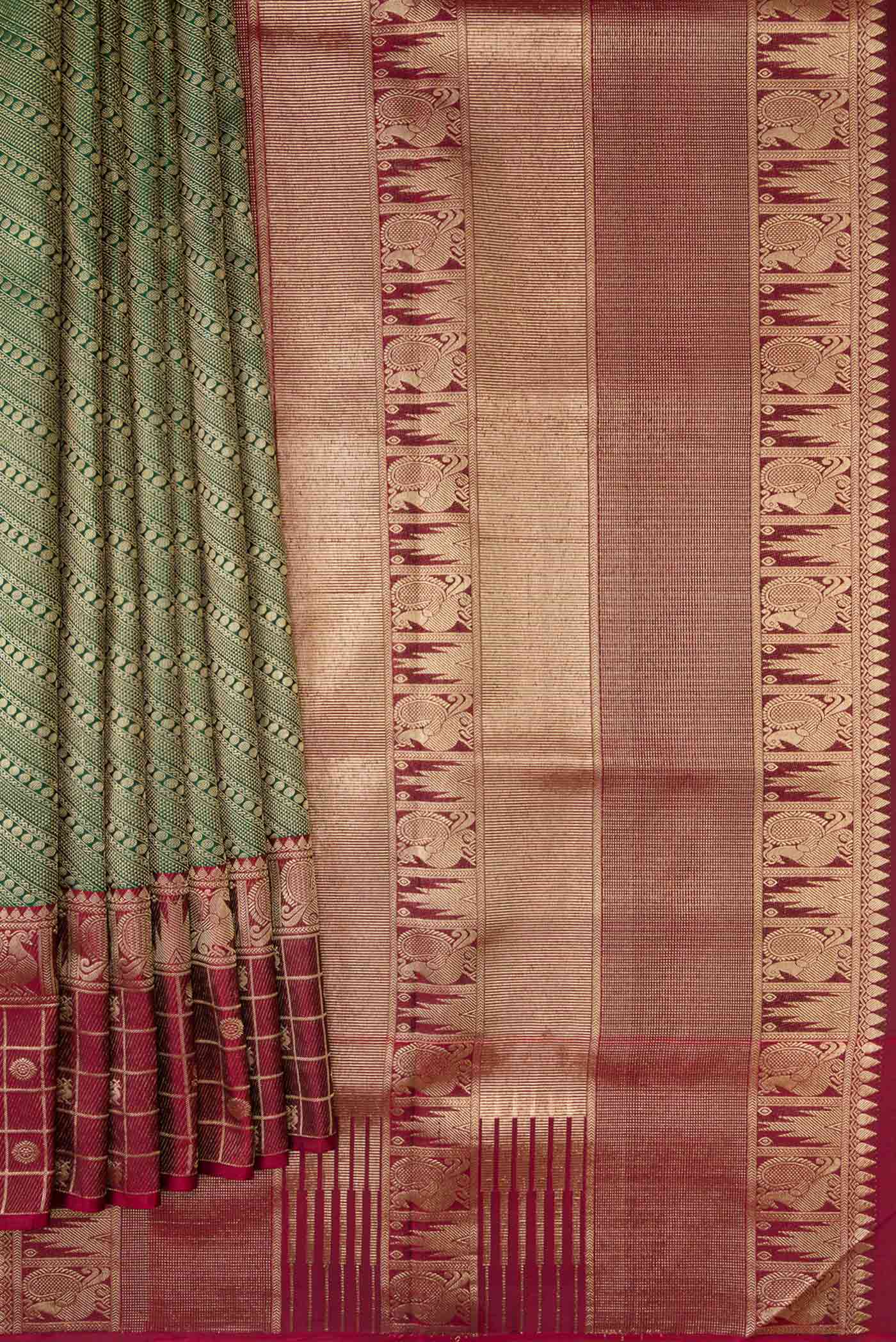 Green Kanjivaram Silk Saree - Image 4