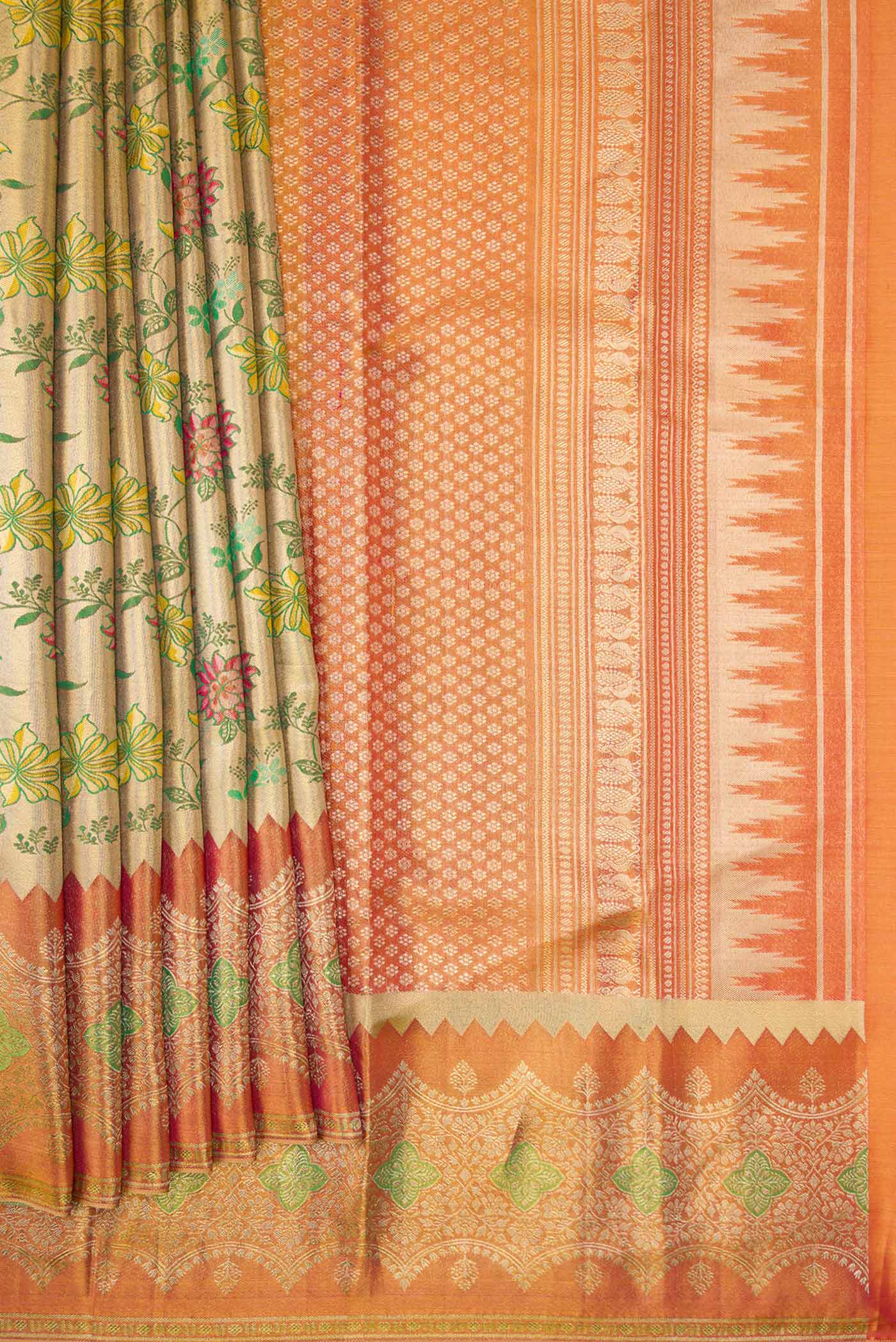 Green Dual Tone Kanjivaram Tissue Silk Saree - Image 5