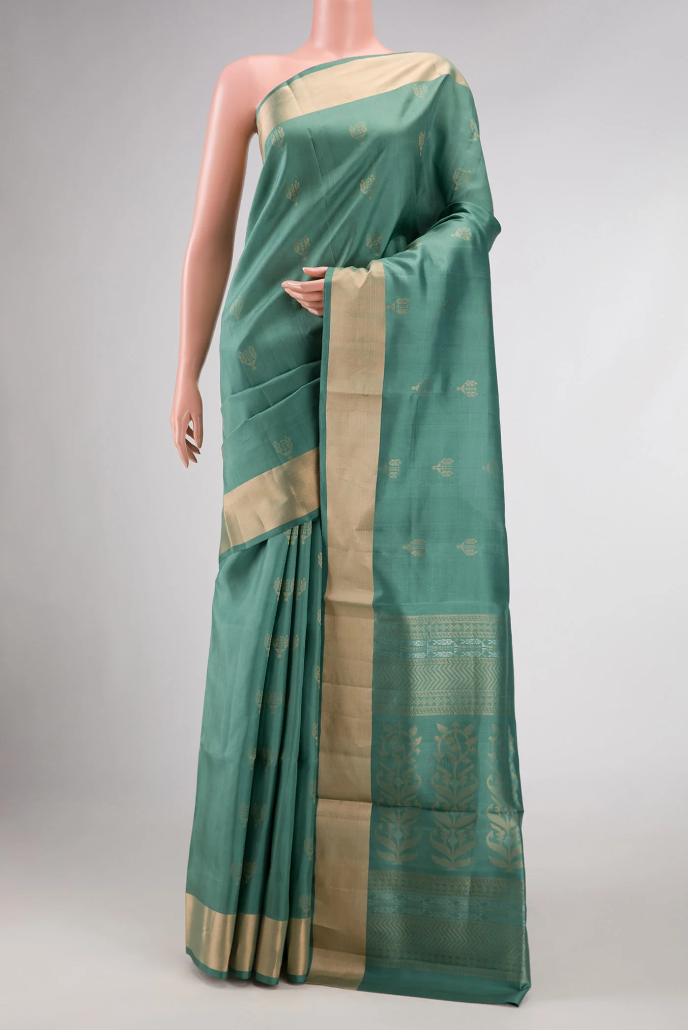 Green Dual Tone Soft Silk Saree - Image 2