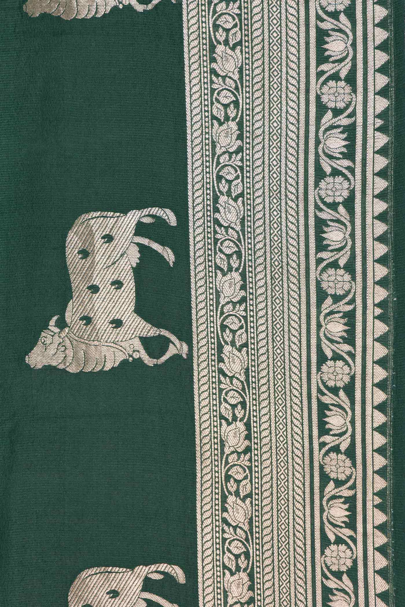 Green Dual Tone Tussar Silk Saree - Image 3