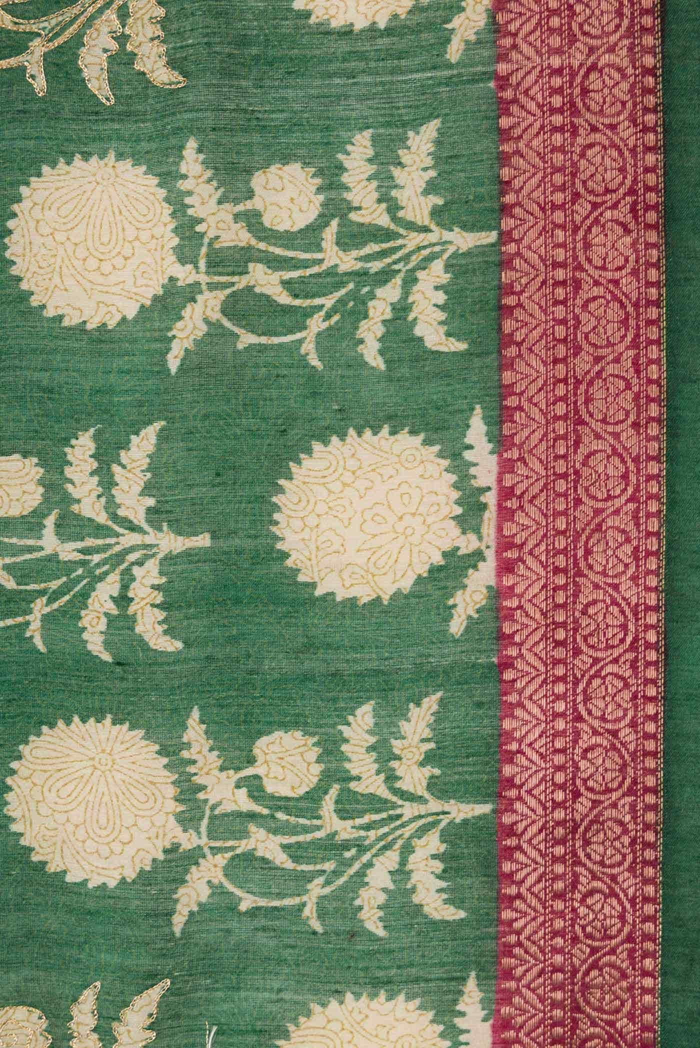 Green Dual Tone Tussar Silk Saree - Image 3