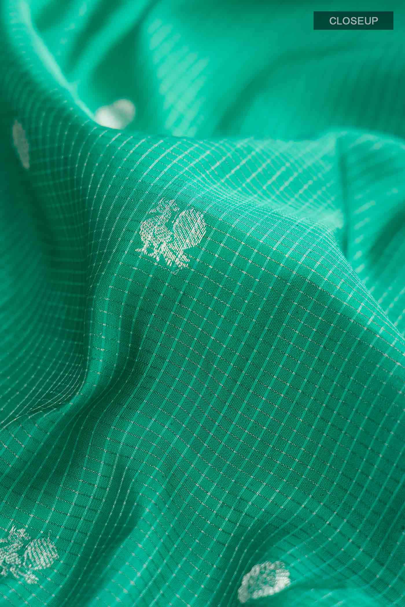 Green Gadwal Silk Saree - Image 3