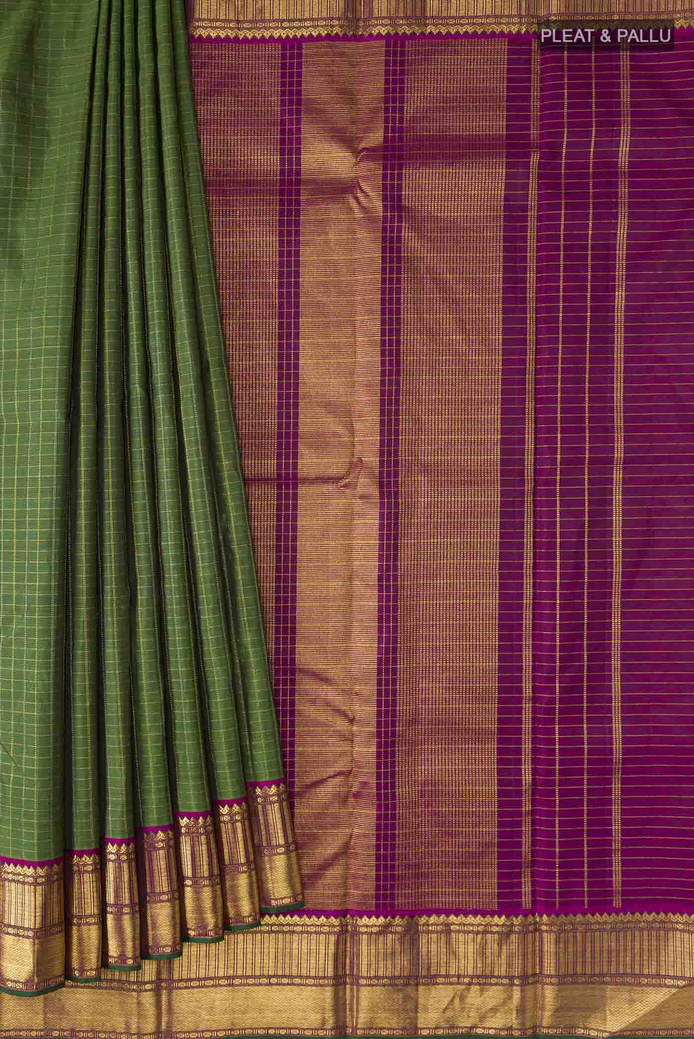 Green Kanchipuram Silk Saree - Image 4