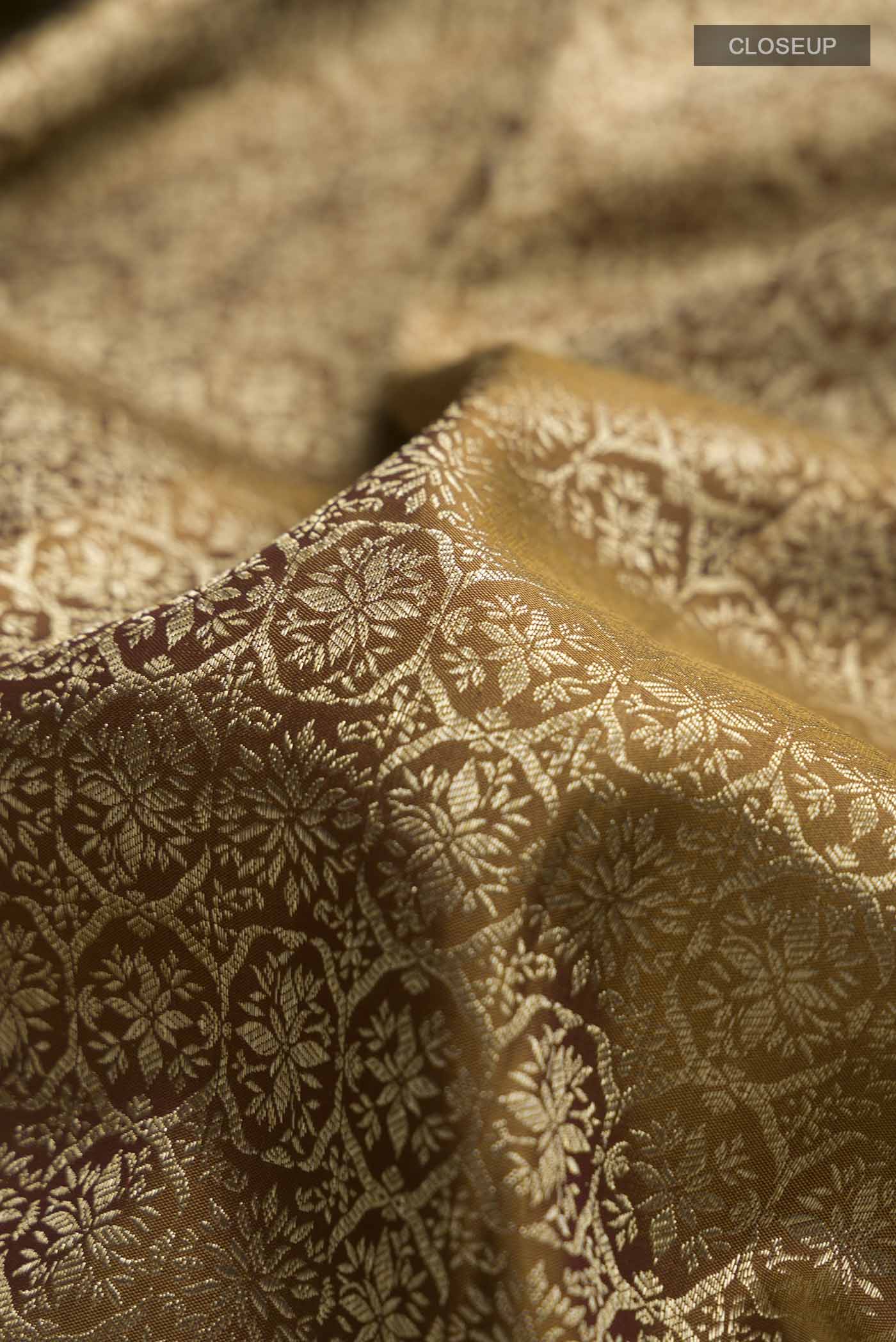 Green Kanchipuram Silk Saree - Image 2