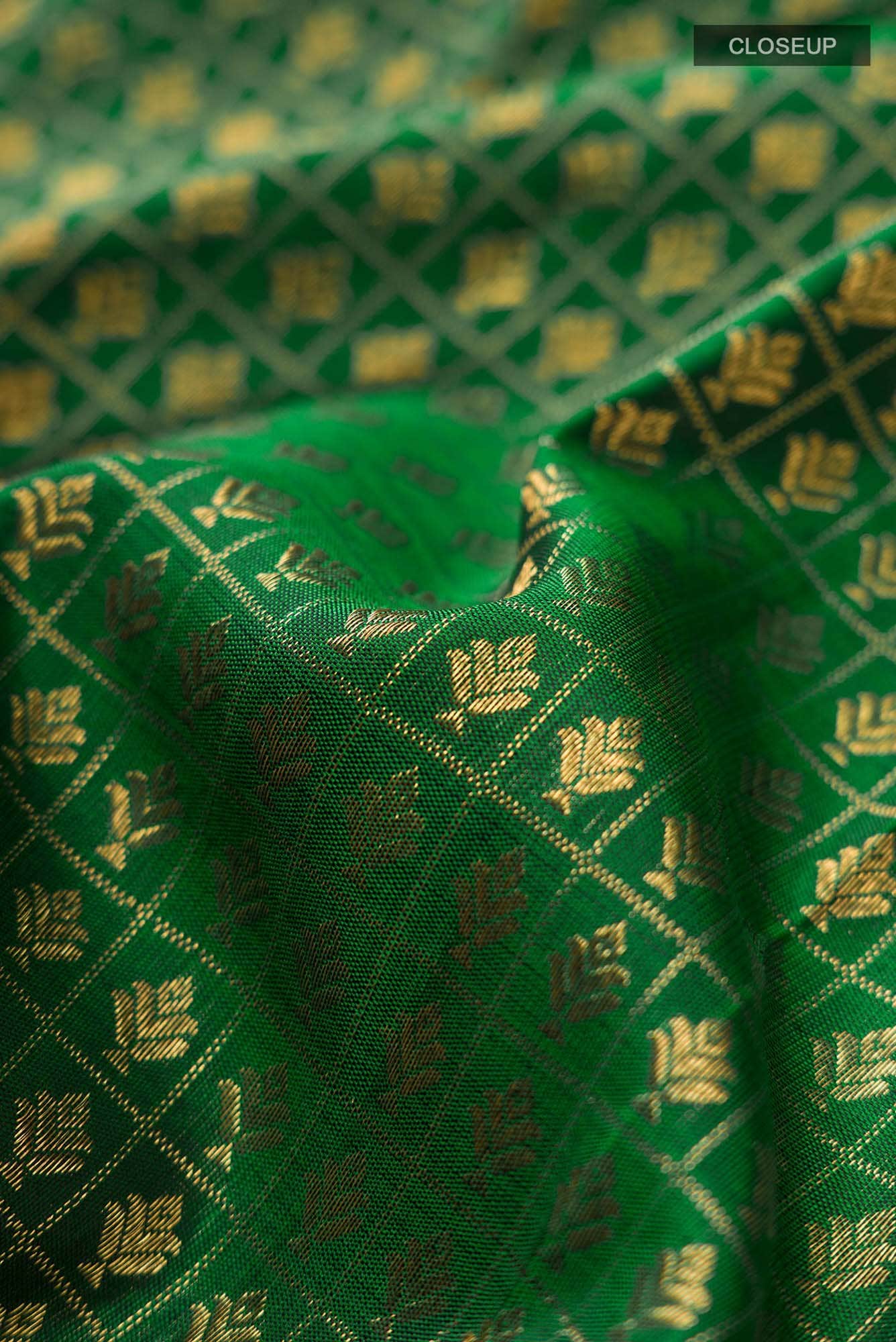 Green Kanchipuram Silk Saree - Image 3