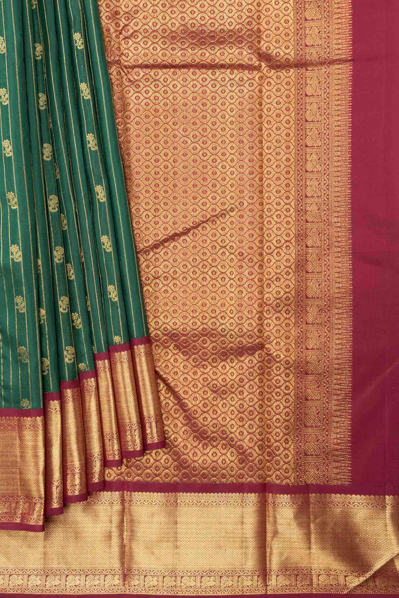 Pure Silk Pure Zari Green Kanjivaram Saree - Image 2